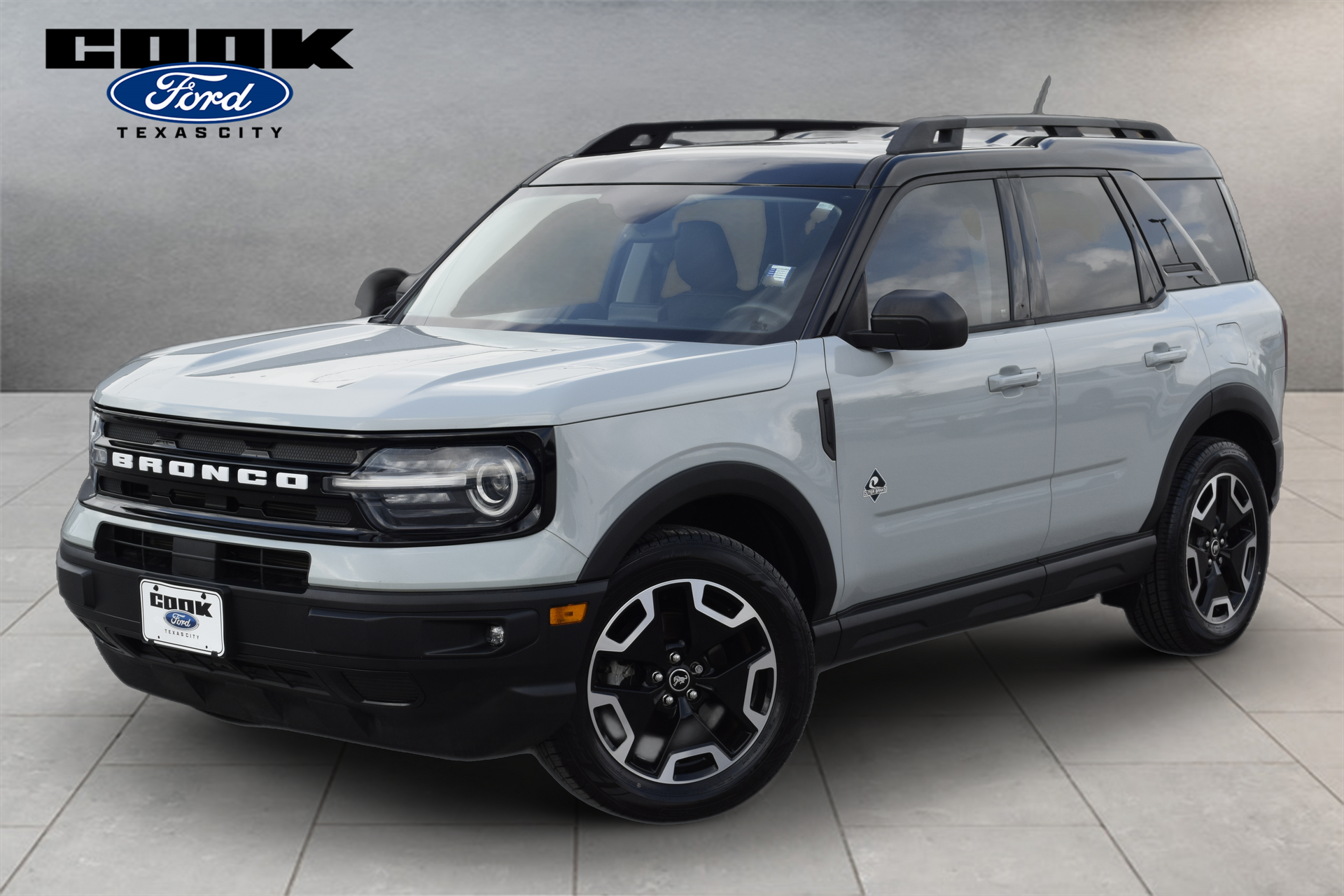 2022 Ford Bronco Sport Outer Banks Green at Classic Elite Chevrolet Sugar Land