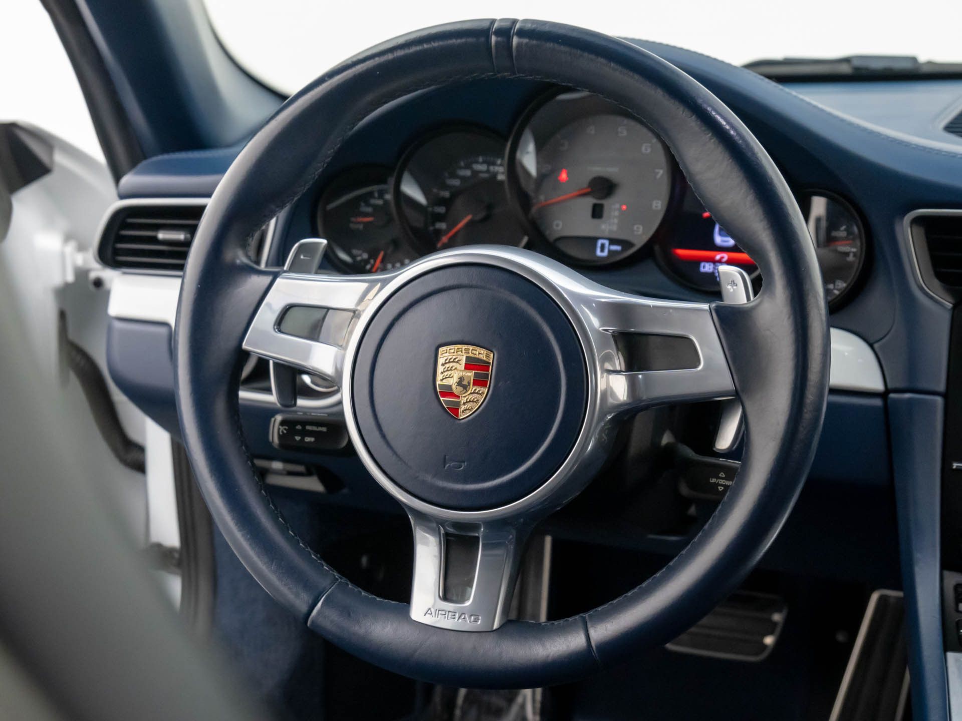 2013 Porsche 911 Carrera 4S photo