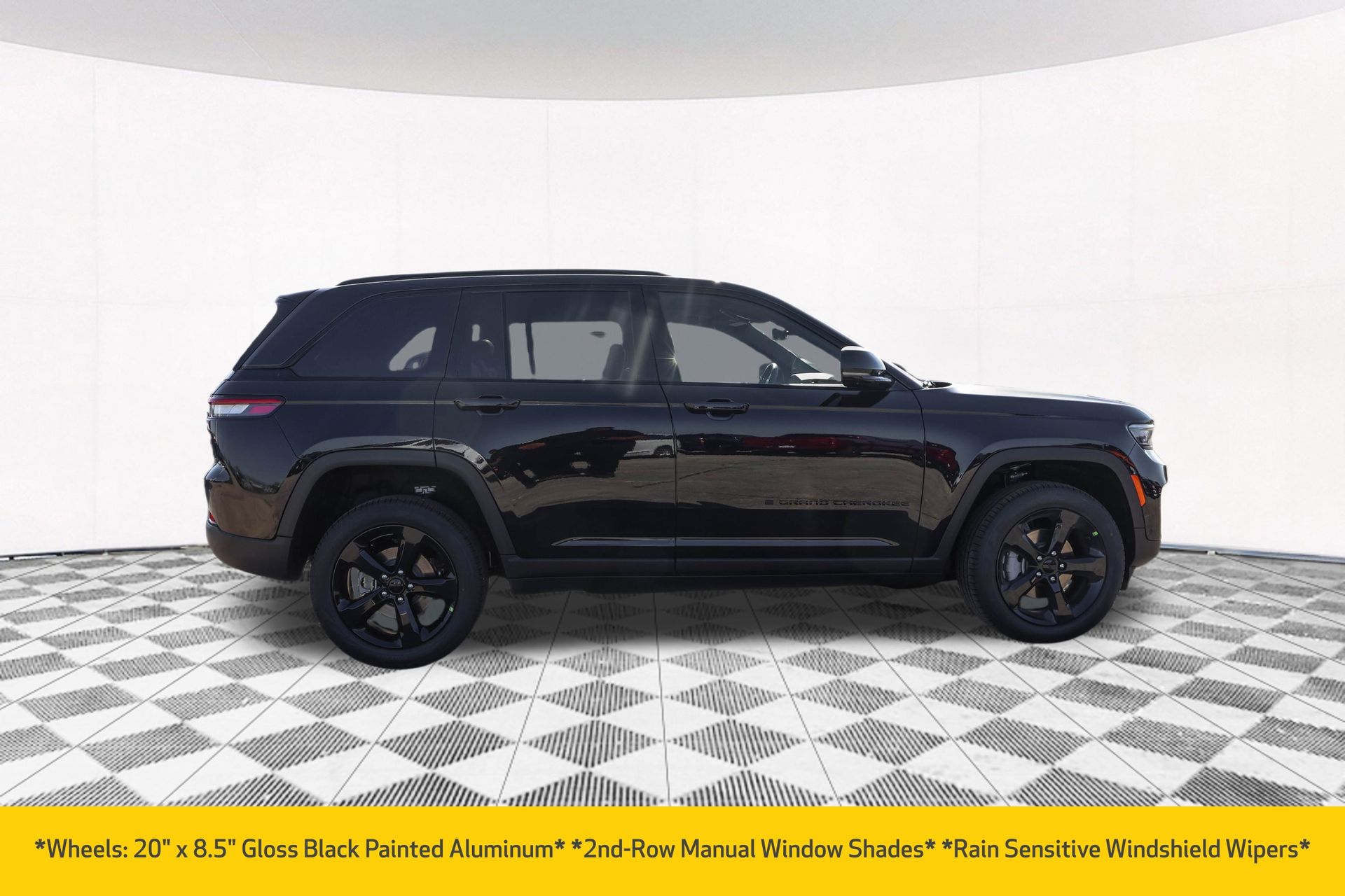 2025 JEEP GRAND CHEROKEE - Image 12