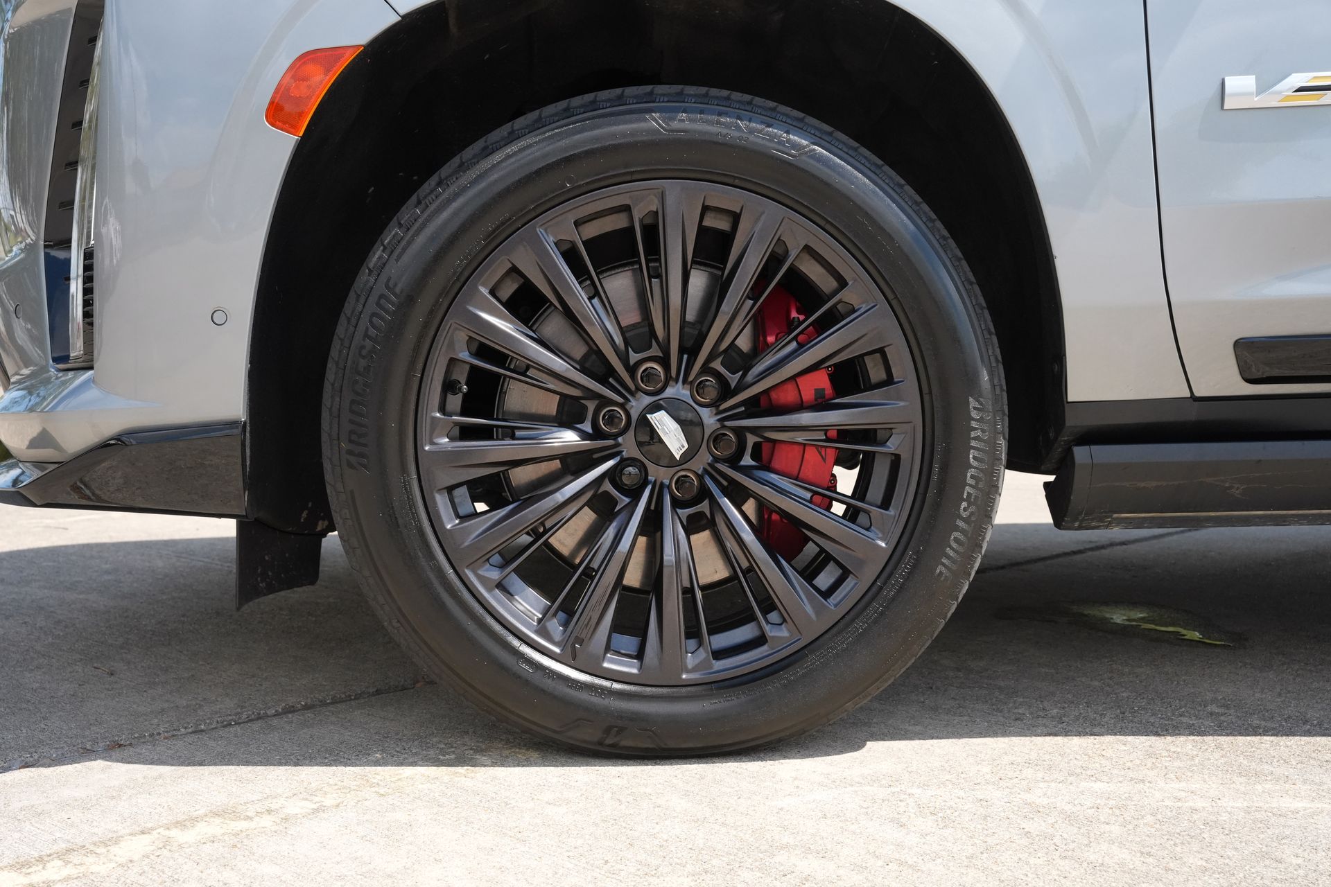 2024 Cadillac Escalade V-Series Silver at Central Houston Nissan