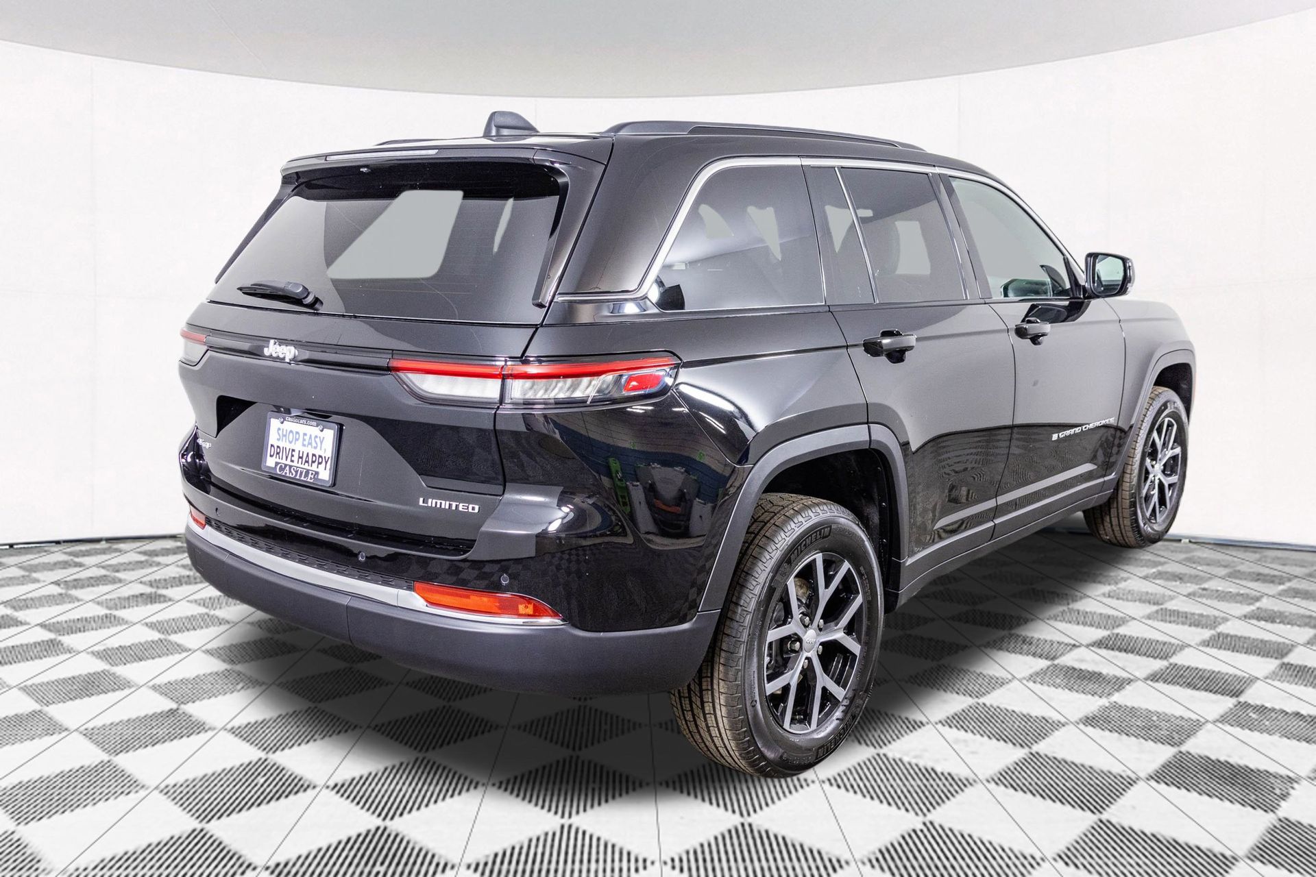 2025 JEEP GRAND CHEROKEE - Image 9