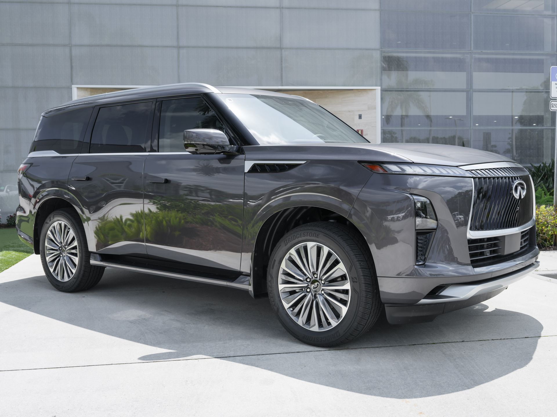 used 2026 INFINITI QX80 car, priced at $77,600