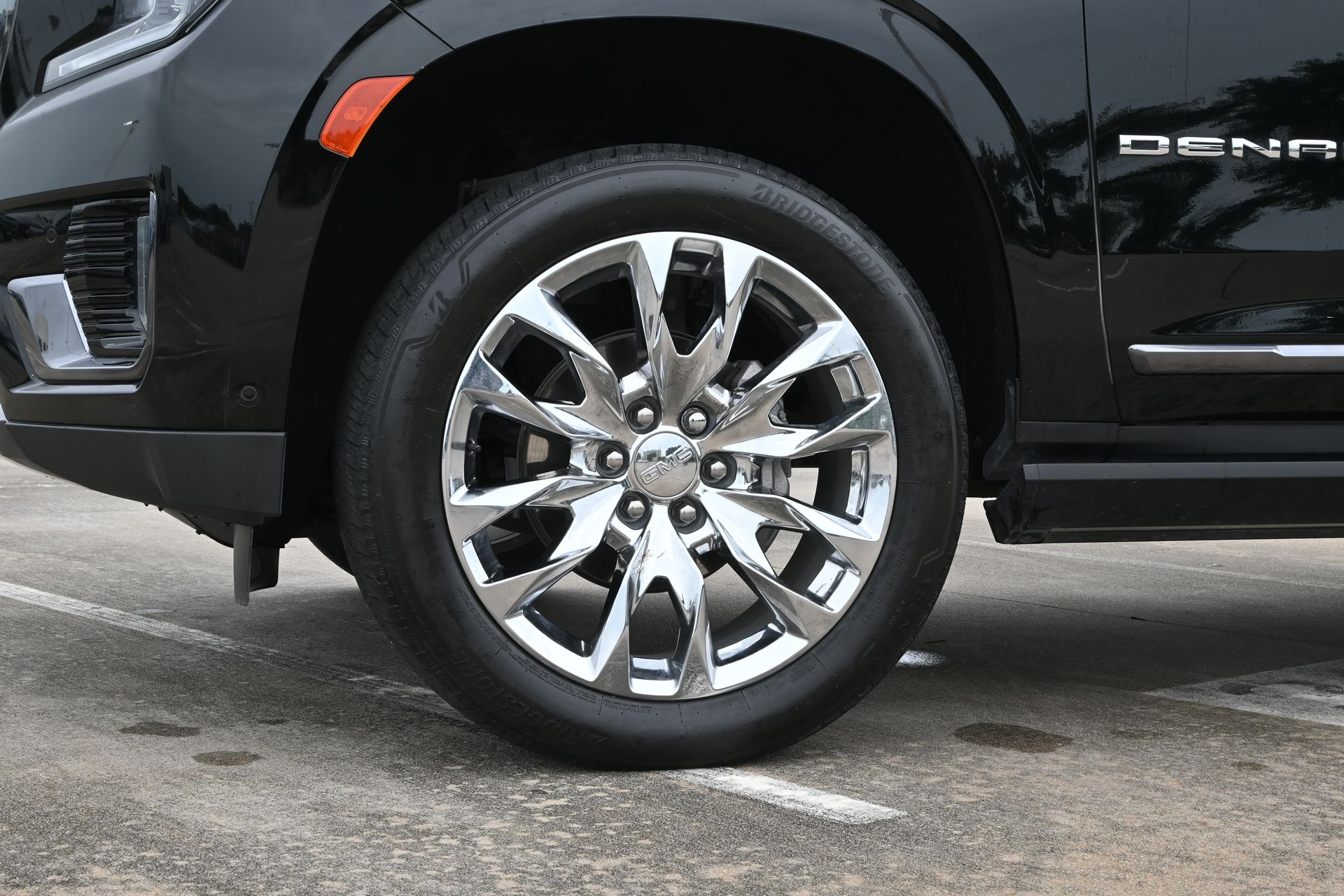 2024 GMC Yukon XL Denali Ultimate Black at Big Star Buick GMC