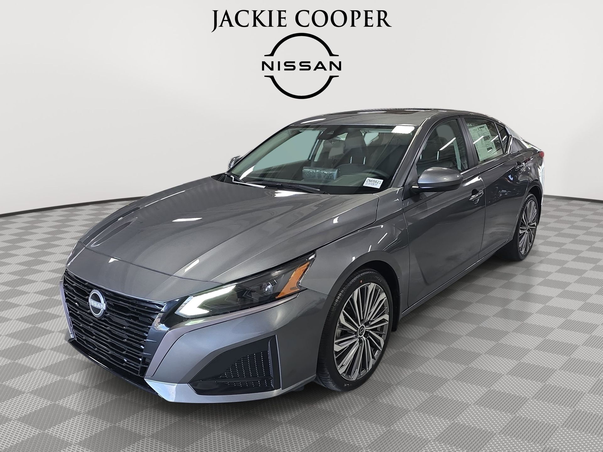 Gray (Gun Metallic) 2026 Nissan Altima 2.5 SV FWD Sedan Front-Wheel Drive Continuously Variable Transmission