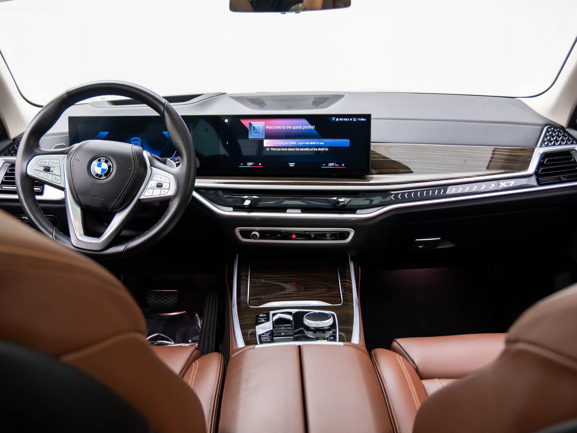 2023 BMW X7 xDrive40i photo
