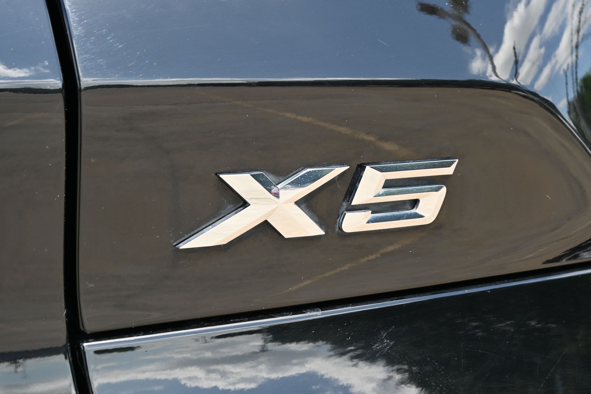 2020 BMW X5 sDrive40i Black at Ultimate Motorsports