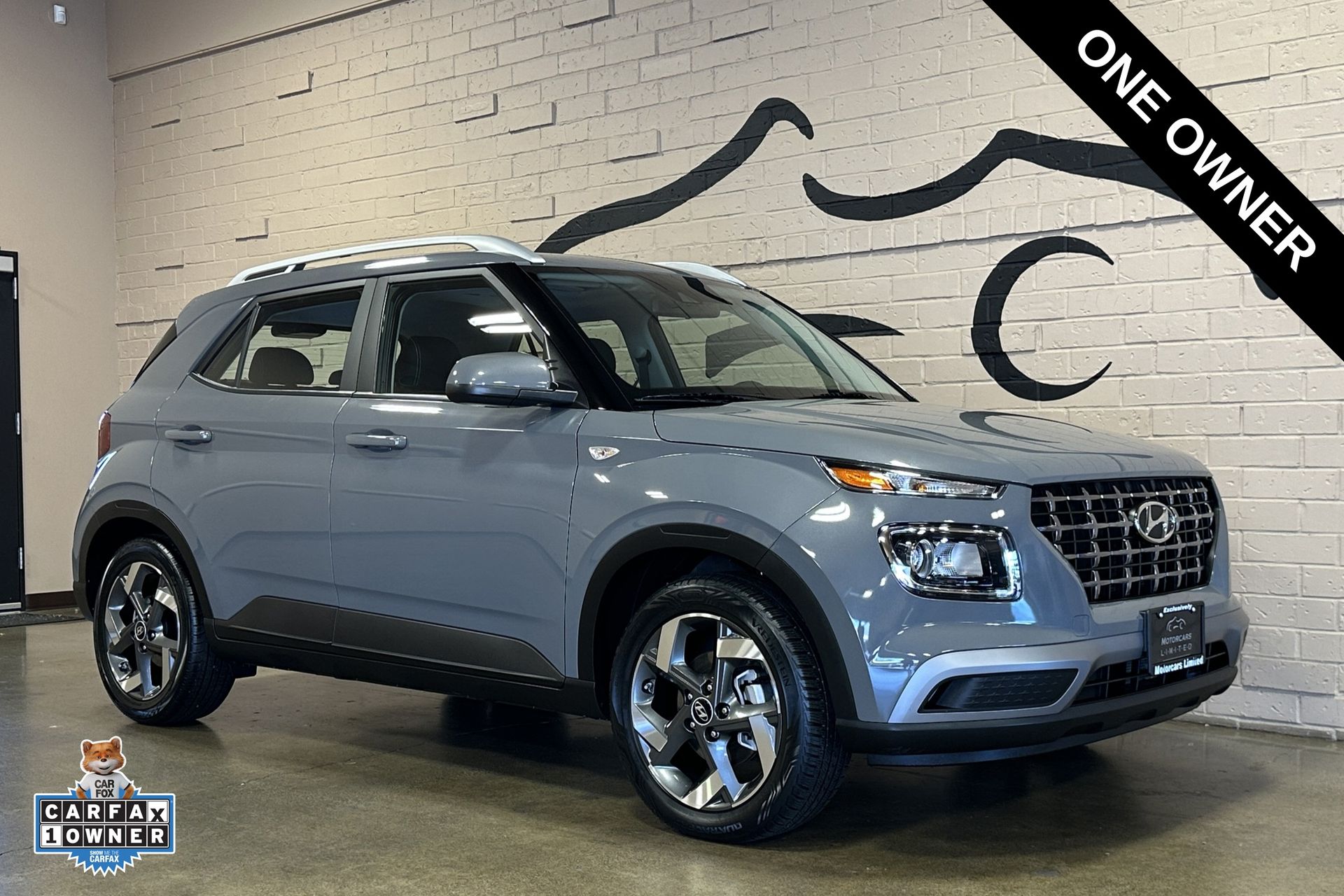 Galactic Gray 2022 Hyundai Venue SUV / Crossover Front-Wheel Drive Continuously Variable Transmission