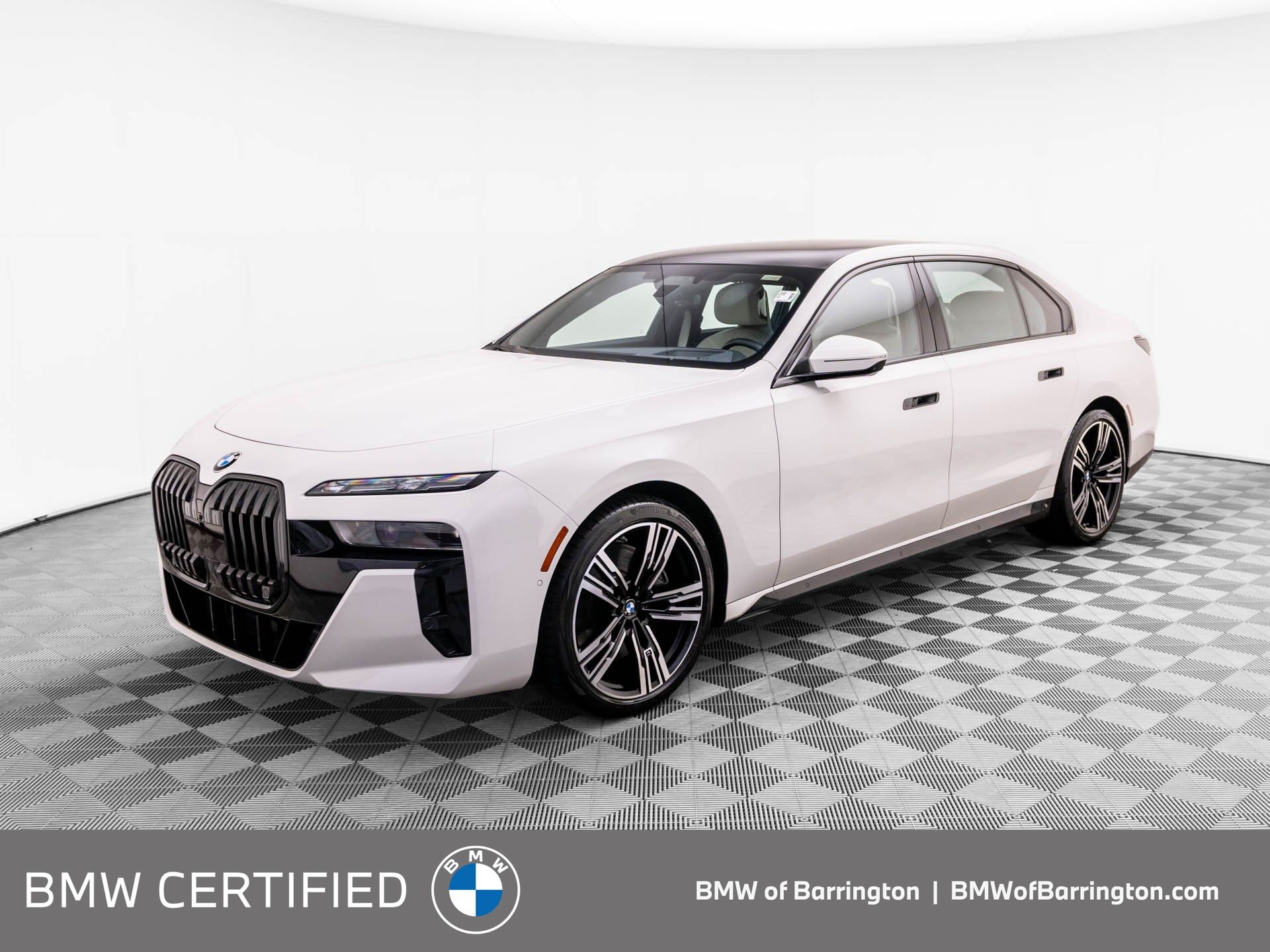 Alpine White 2023 BMW 7 Series Sedan All-Wheel Drive 8-Speed Automatic