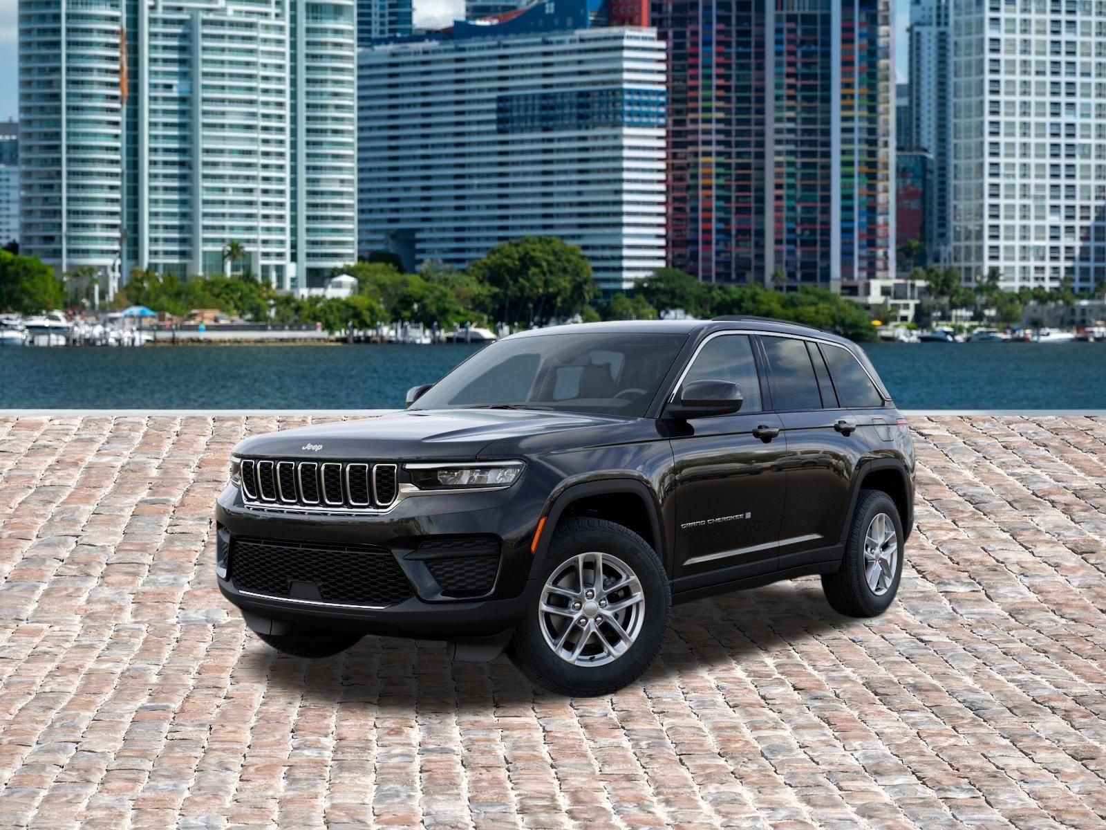 Diamond Black Crystal Pearlcoat 2026 Jeep Grand Cherokee SUV / Crossover 4X2 8-Speed Automatic