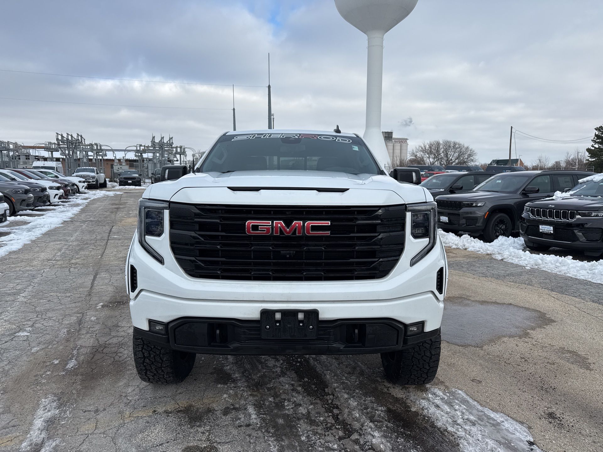 2023 GMC SIERRA - Image 2