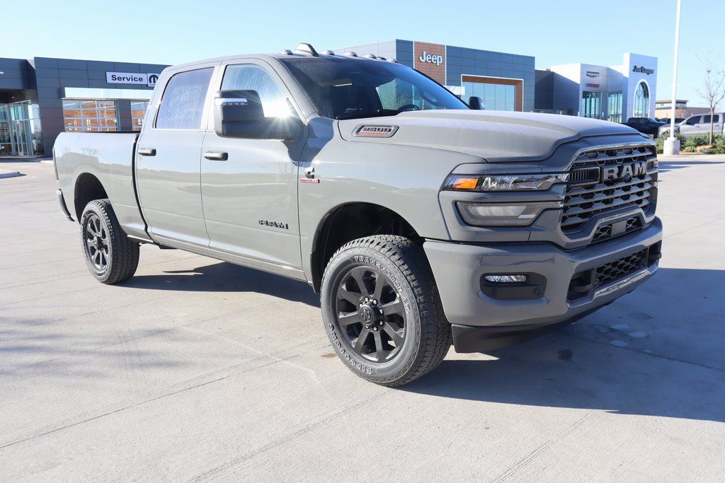 2026 RAM 2500 Big Horn Crew Cab 4WD