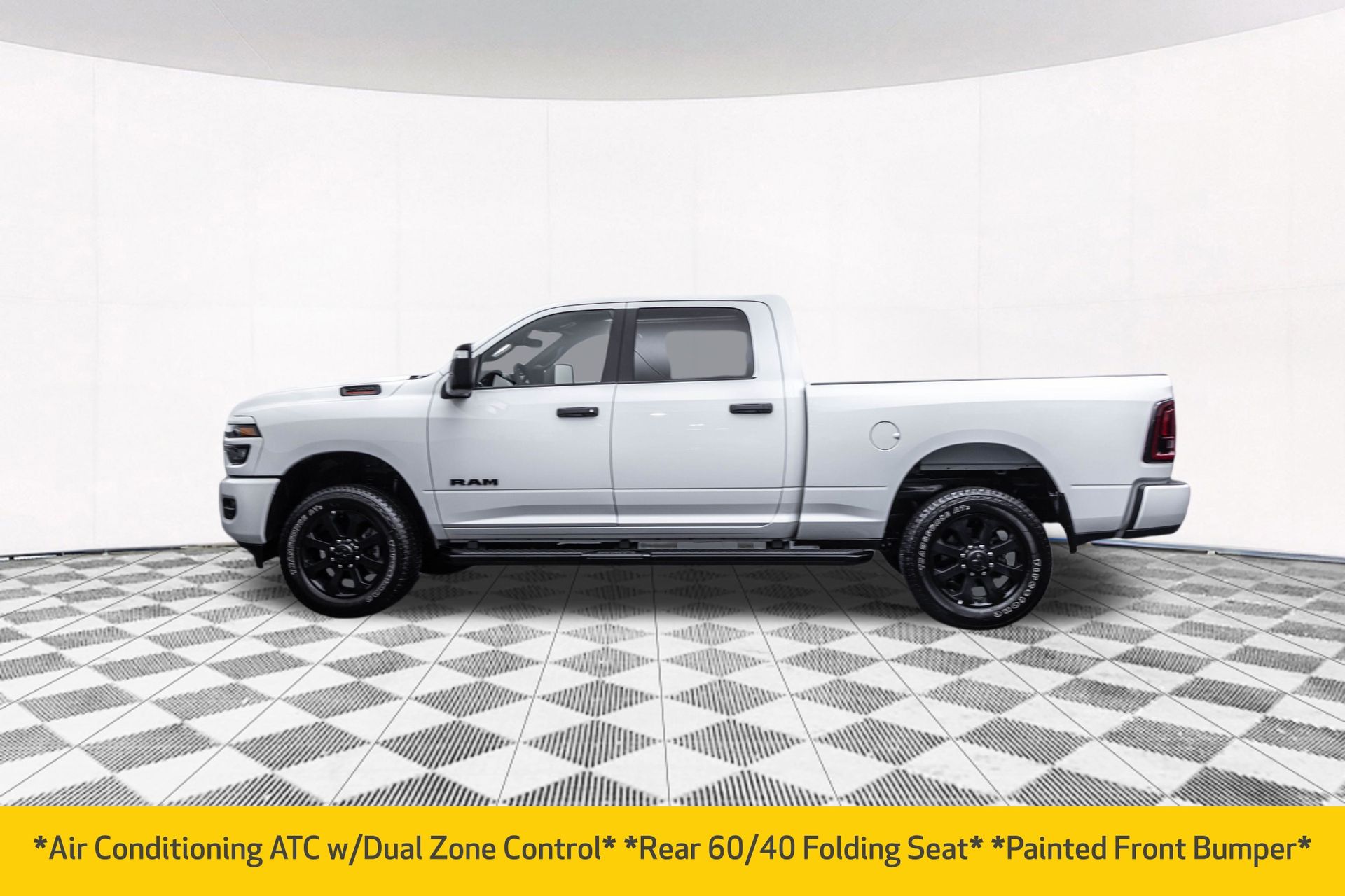 2025 RAM 2500 - Image 8