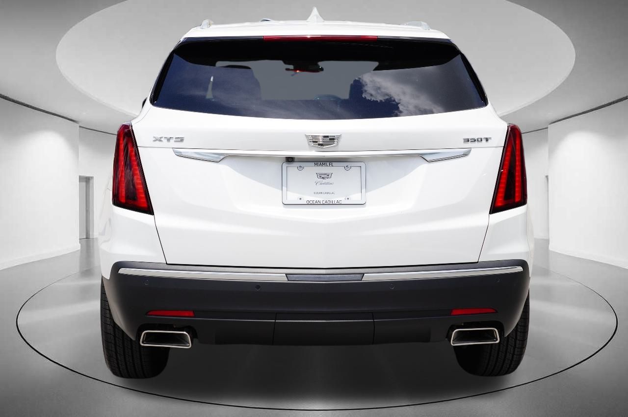 2024 Cadillac XT5 Luxury 4