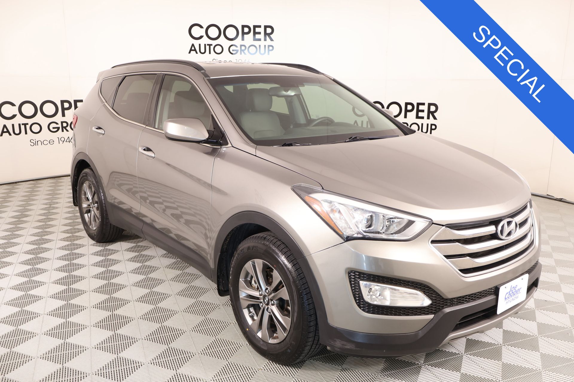 Mineral Gray 2015 Hyundai Santa Fe Sport 2.4L FWD SUV / Crossover Front-Wheel Drive 6-Speed Automatic