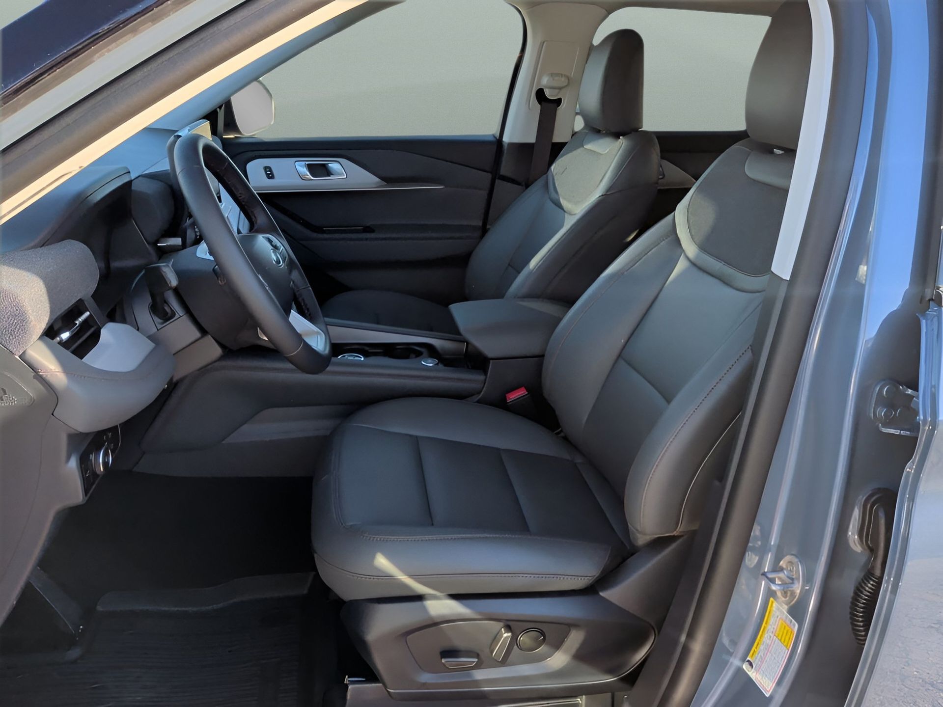 2026 Ford Explorer Active - 10