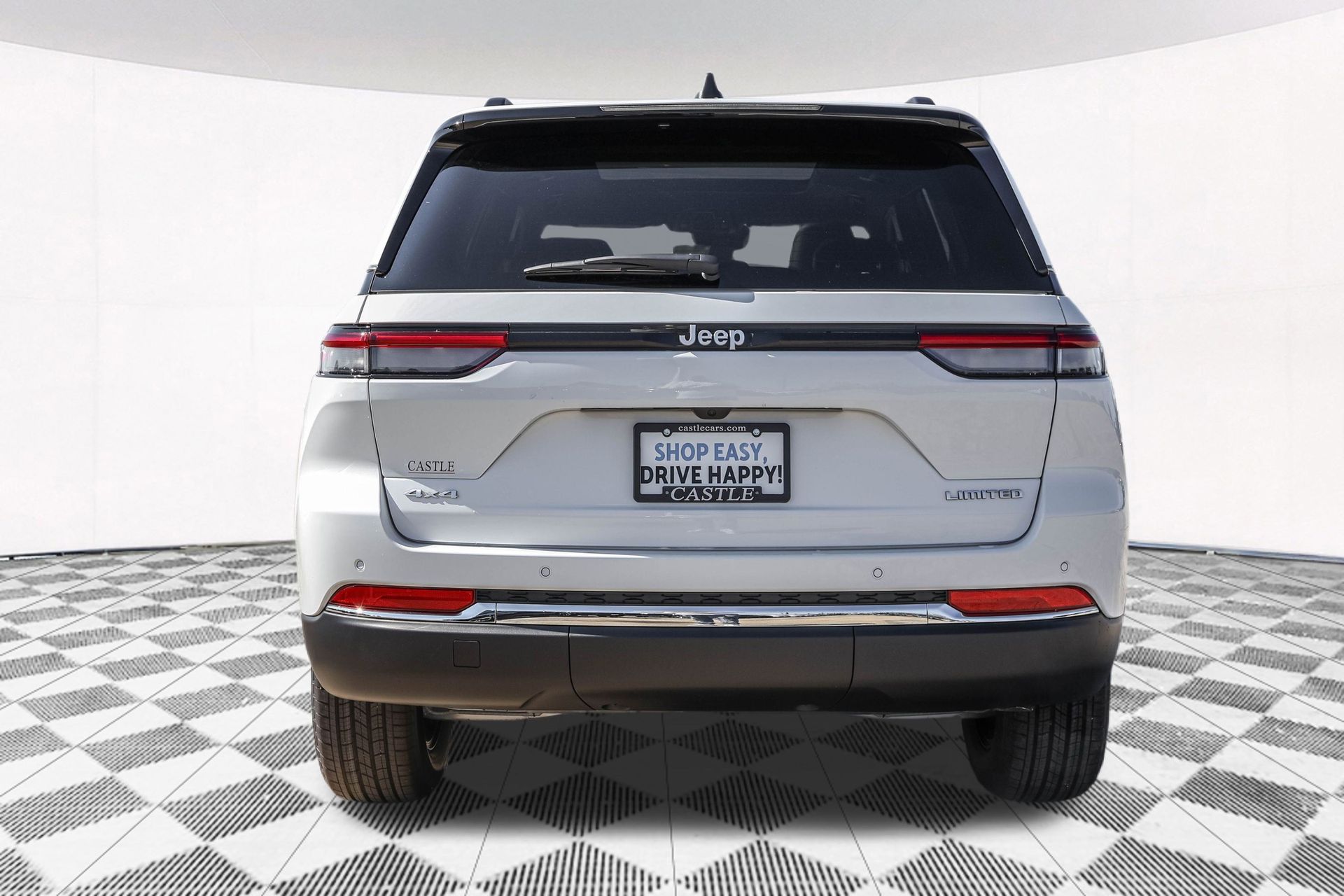 2025 JEEP GRAND CHEROKEE - Image 10