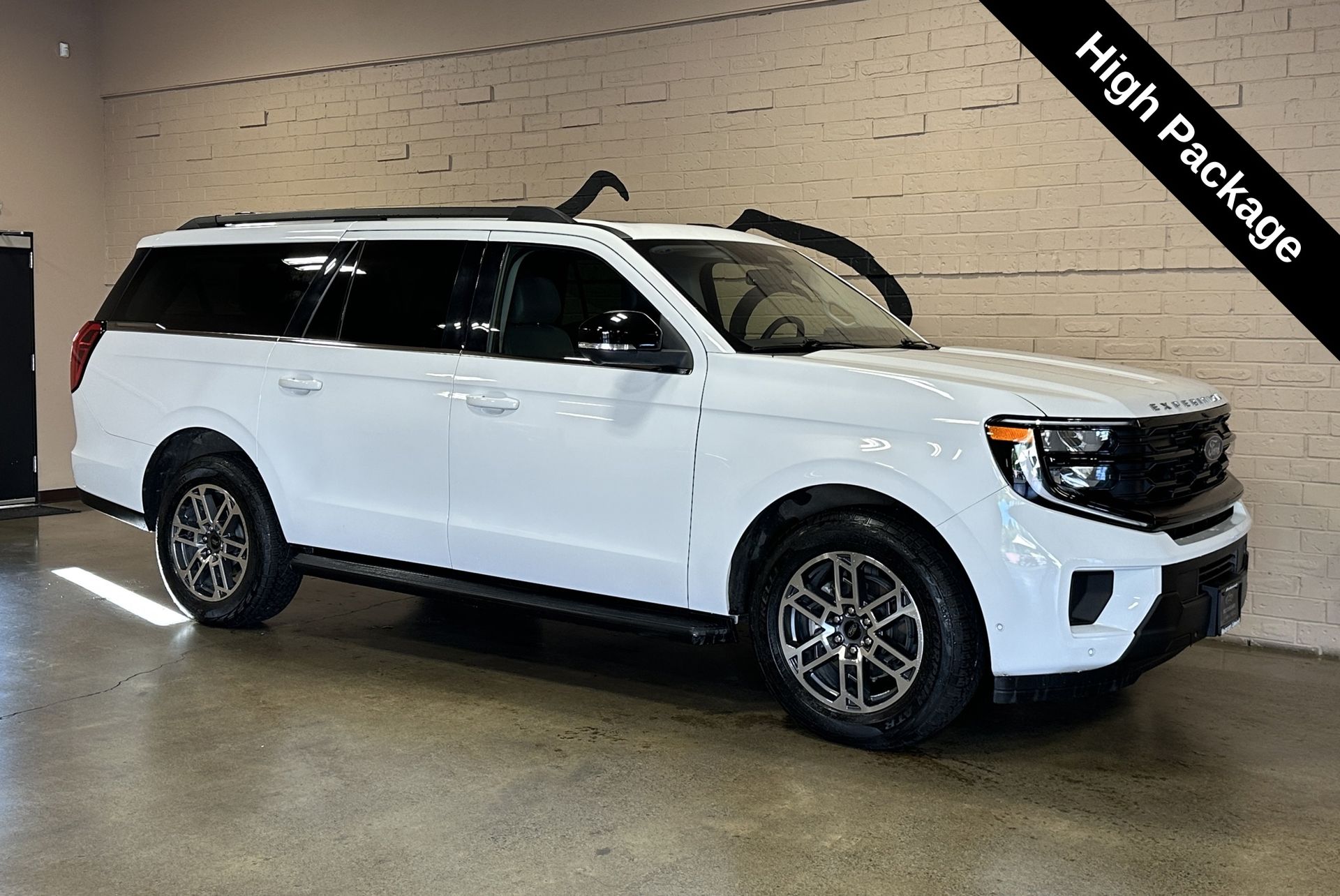 Oxford White 2025 Ford Expedition SUV / Crossover Four-Wheel Drive Automatic