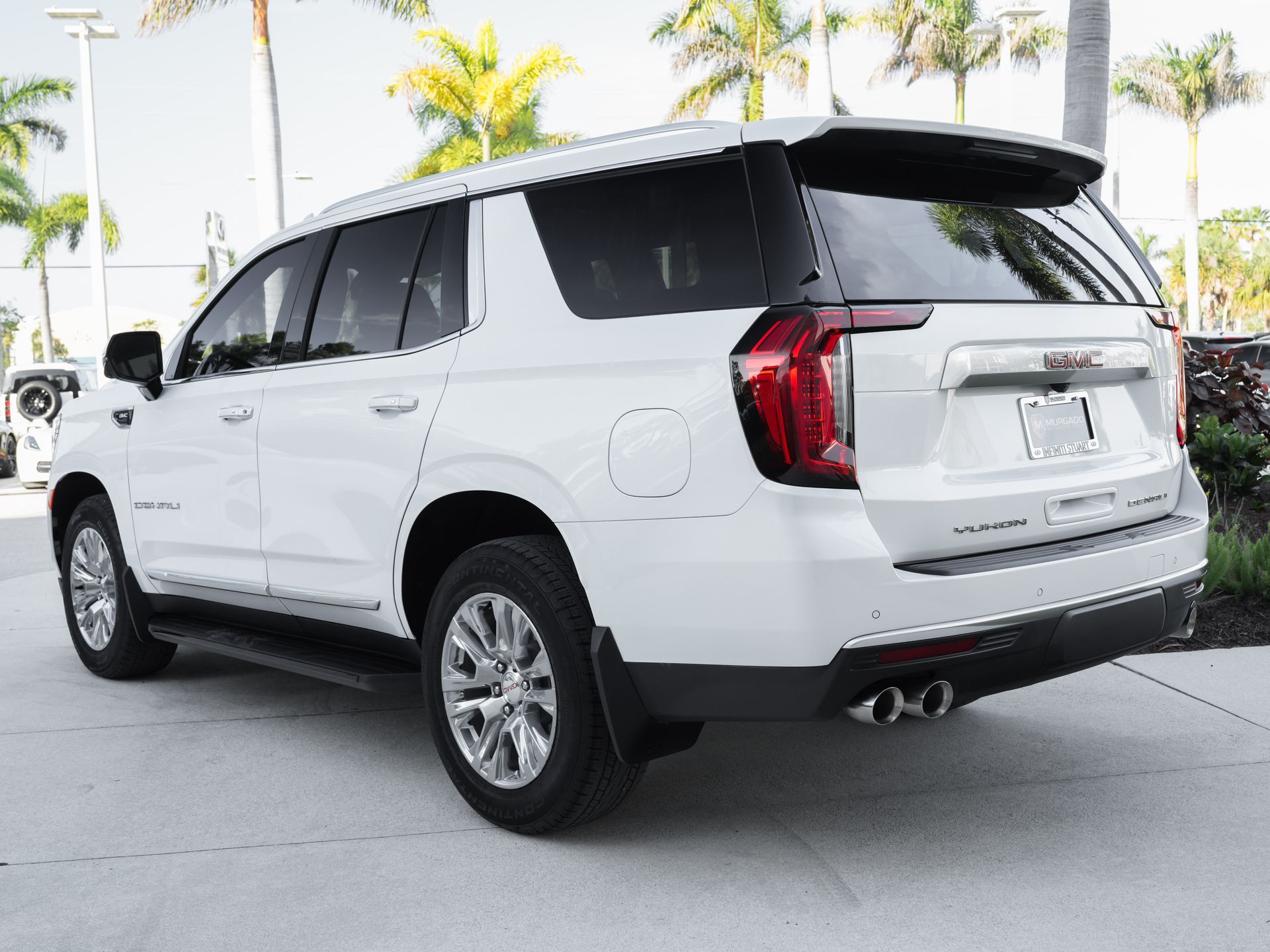 used 2023 GMC Yukon car, priced at $65,400