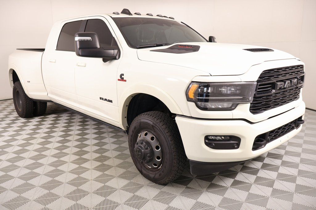 2024 RAM 3500 Limited Mega Cab DRW 4WD