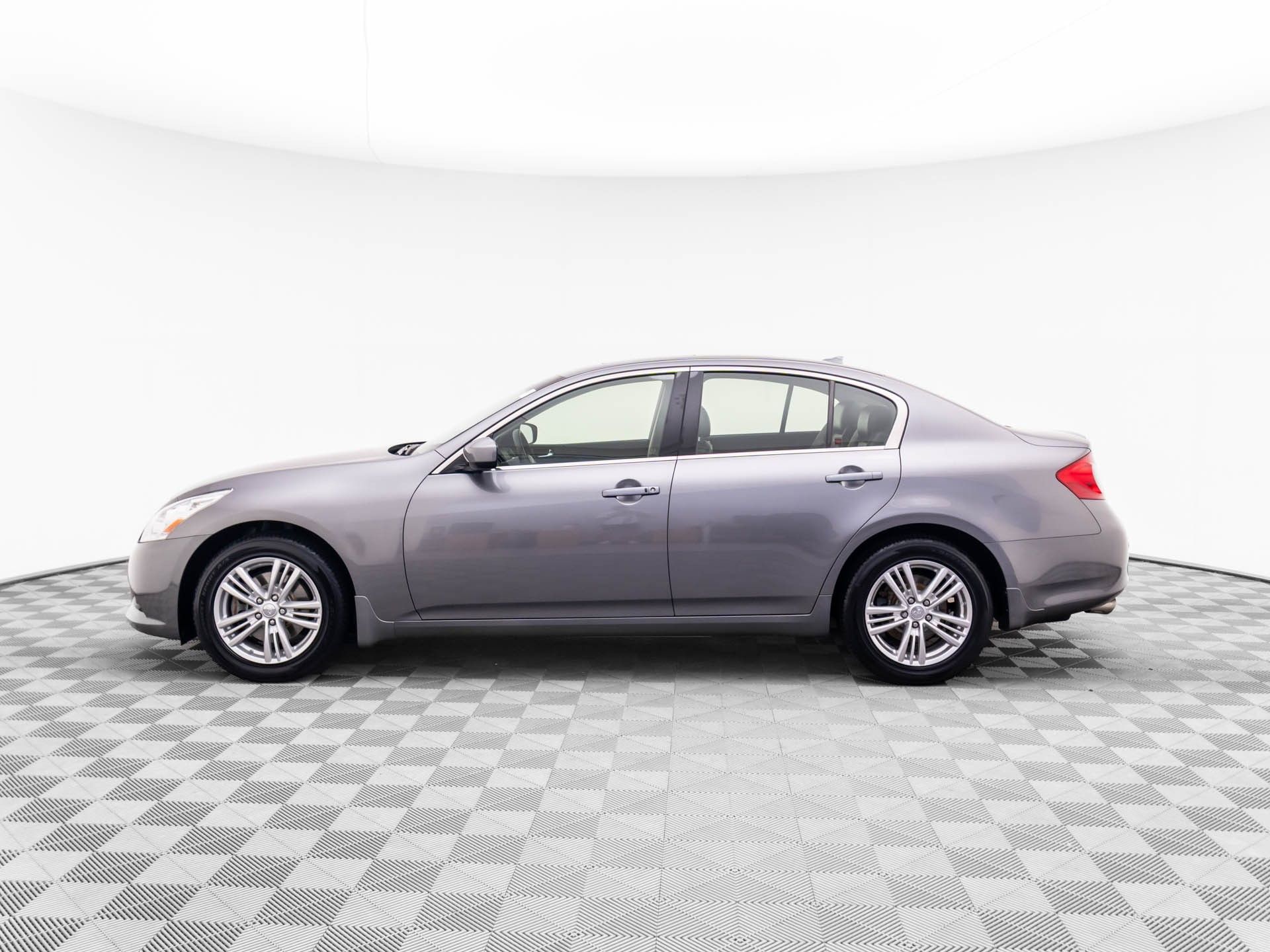 2013 Infiniti MDX x photo