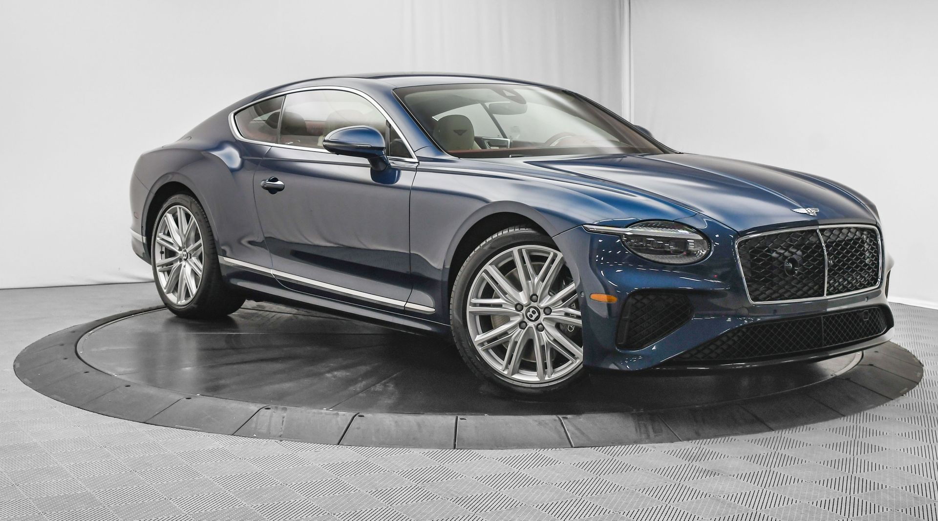 2026 Bentley Continental GT V8