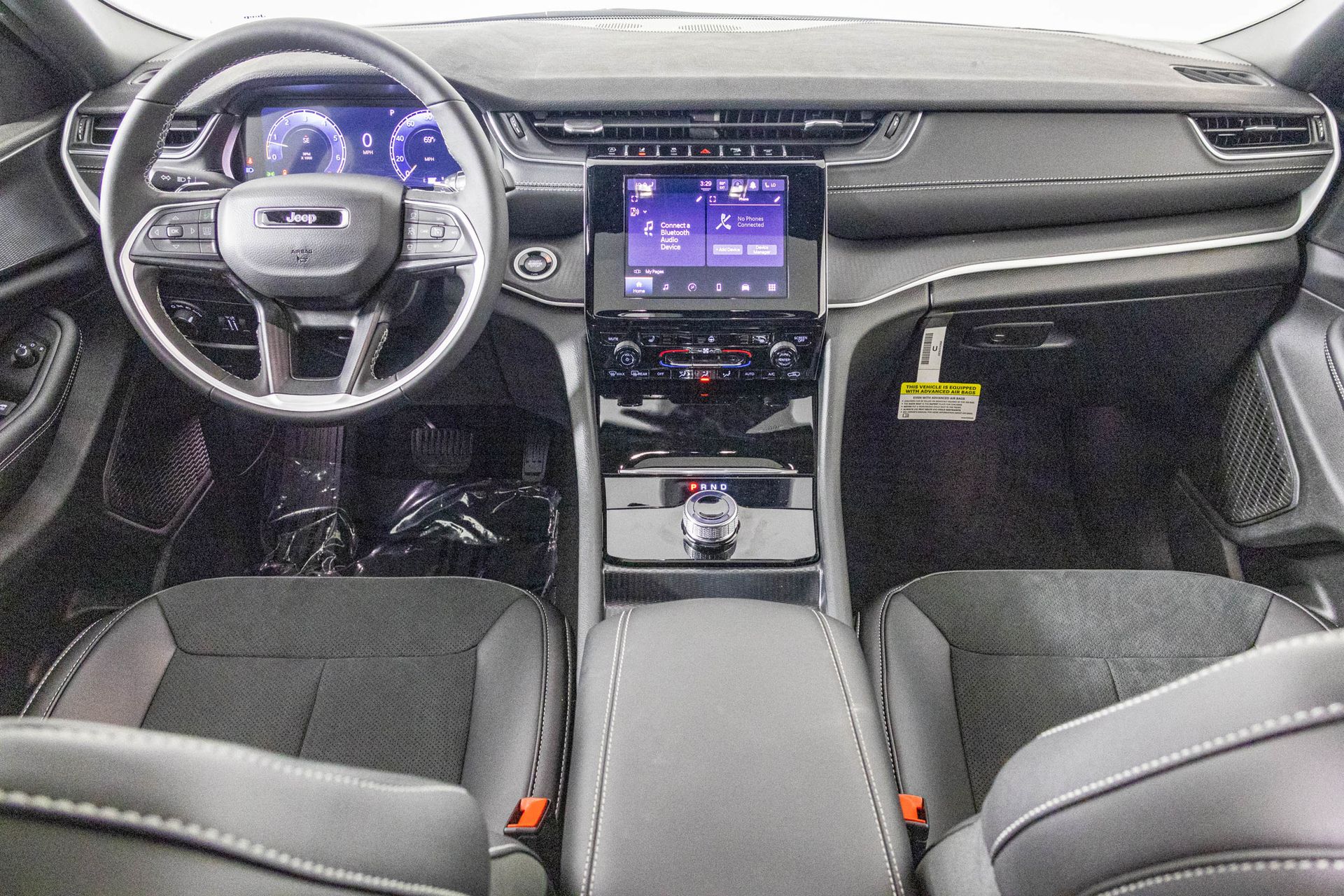 2025 JEEP GRAND CHEROKEE - Image 3