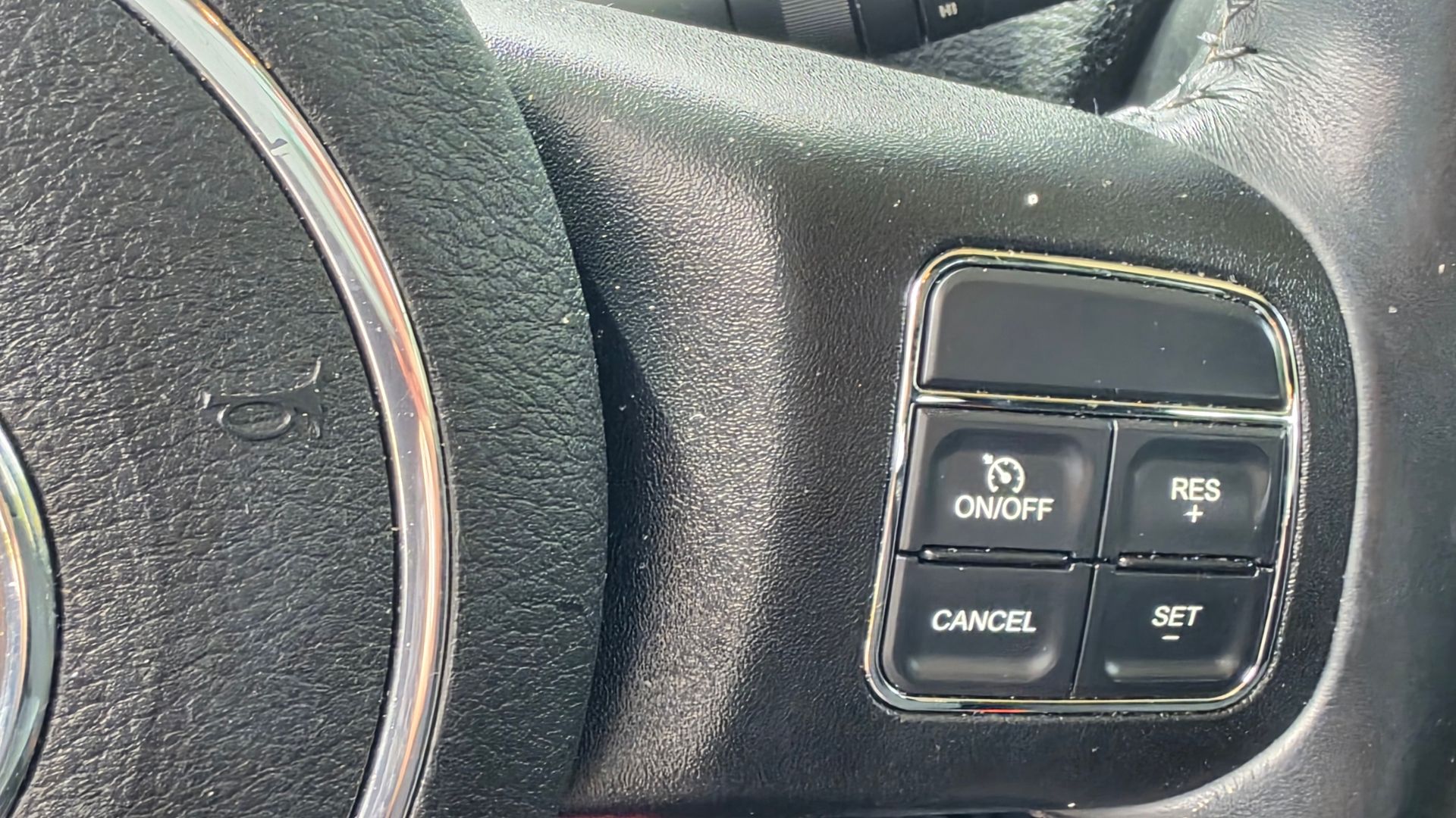 Used 2015 Baja Yellow Clearcoat Jeep Unlimited Sport image 17