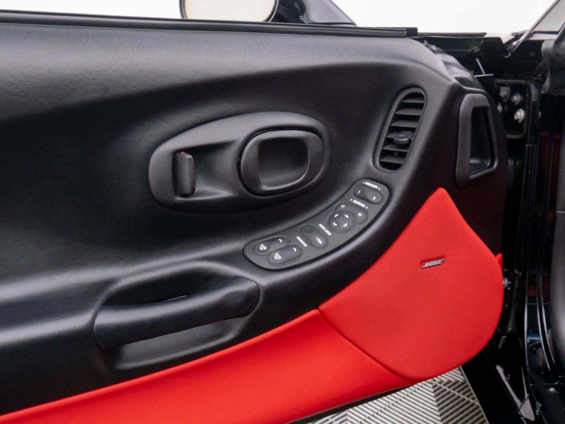 2001 Chevrolet Corvette Z06 photo