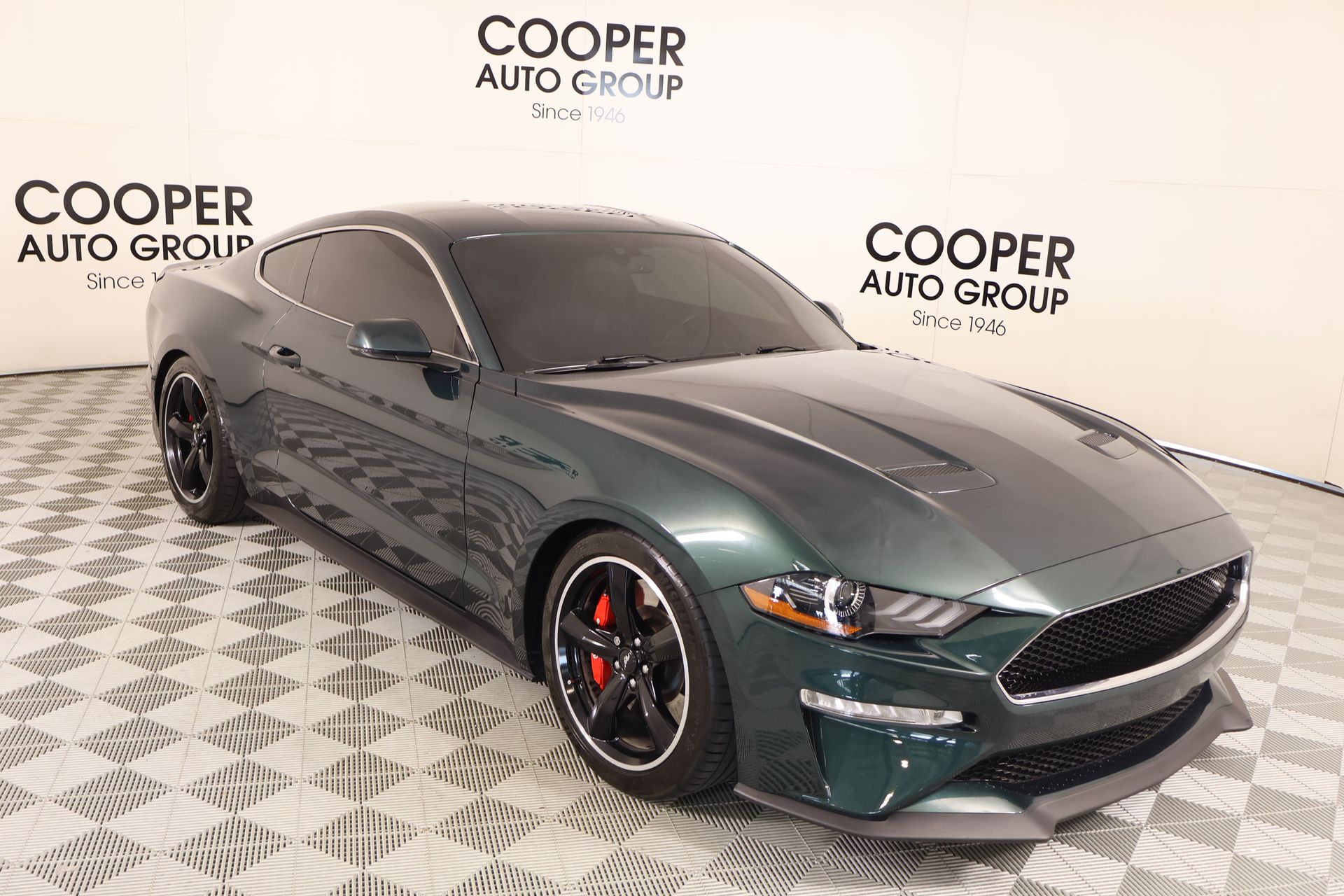 Dark Highland Green Metallic 2019 Ford Mustang Coupe Rear-Wheel Drive 6-Speed Manual
