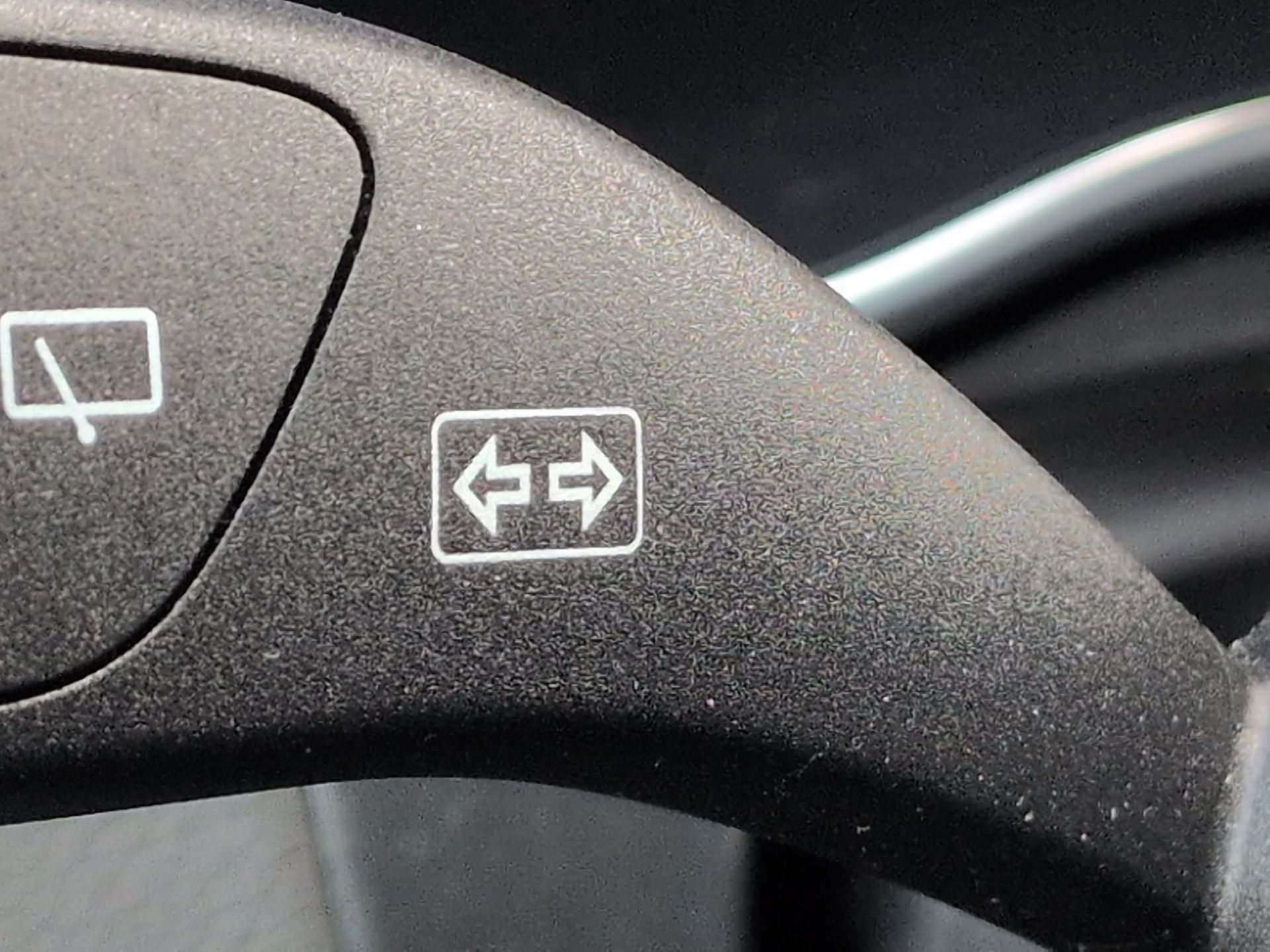 used 2022 Mercedes-Benz GLC car, priced at $33,999