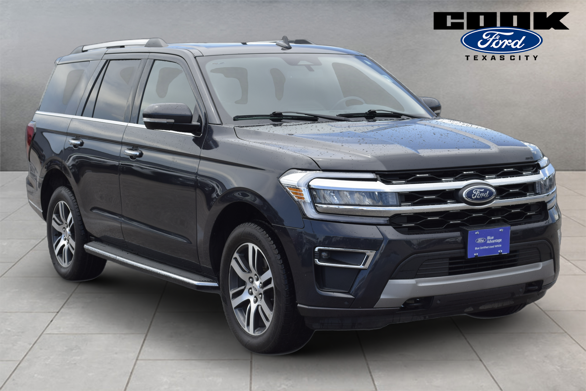 2023 Ford Expedition Limited Gray at Community Toyota