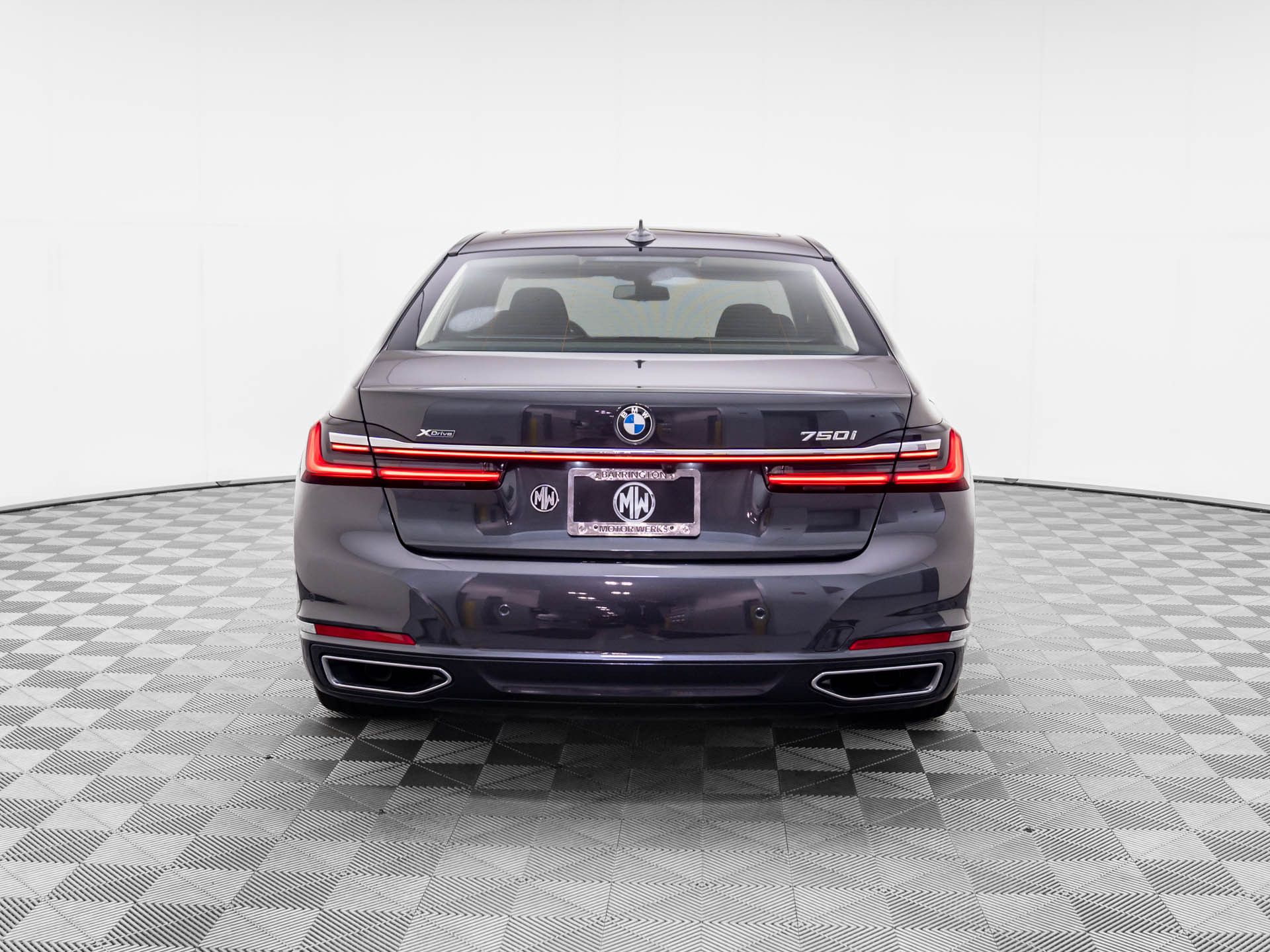 2022 BMW 7-Series 750i xDrive photo