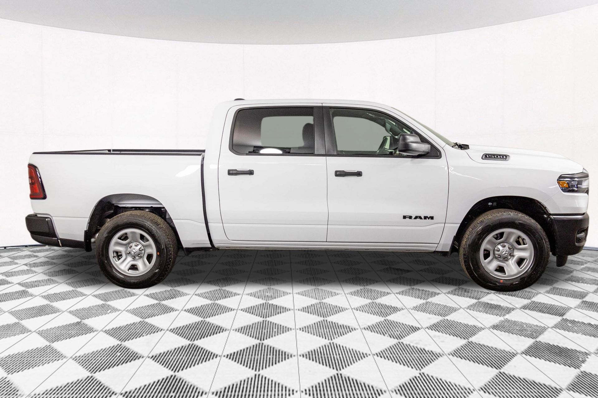 2026 RAM 1500 - Image 6