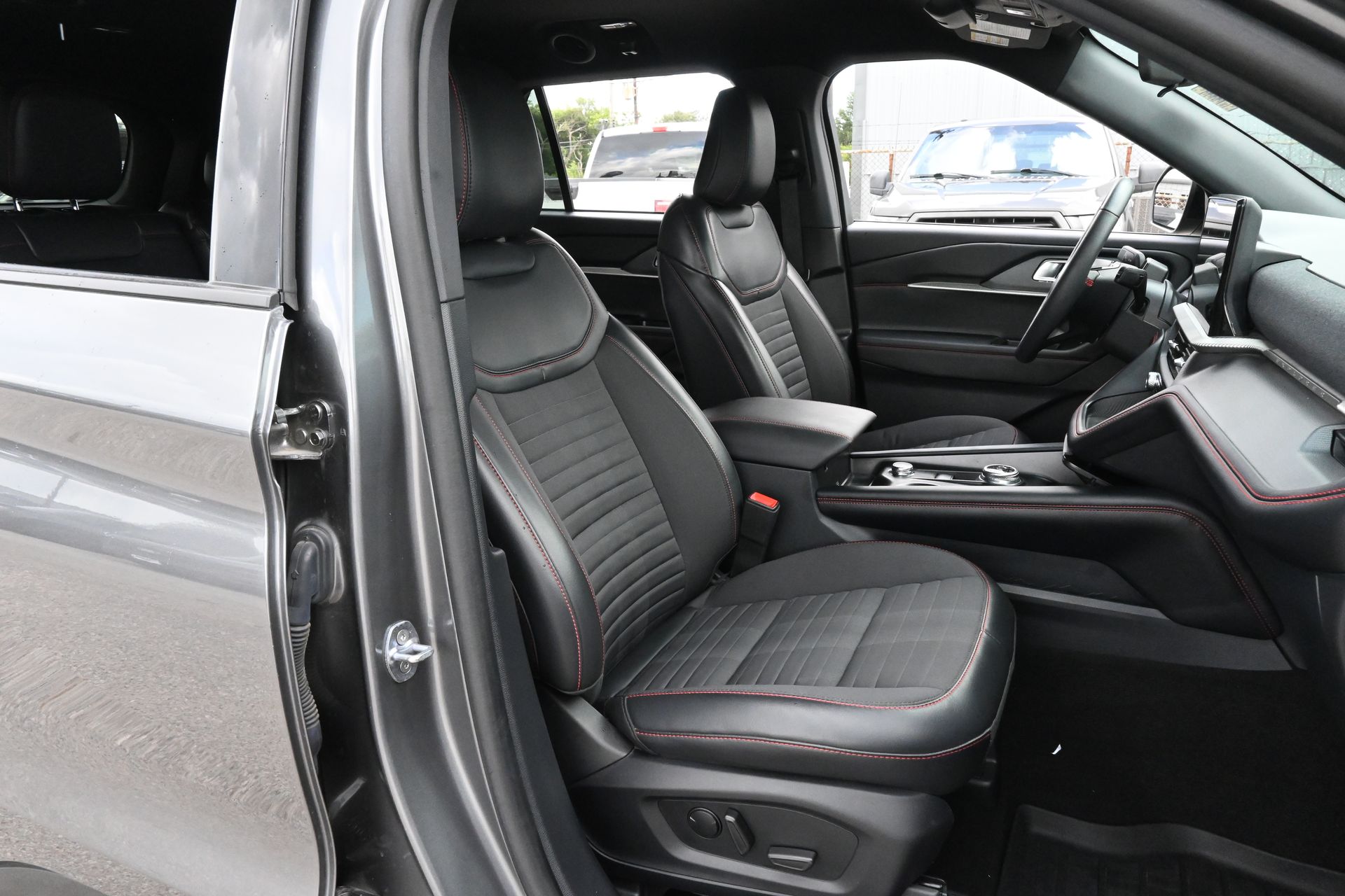 2025 Ford Explorer ST-Line Gray at Baytown Hyundai