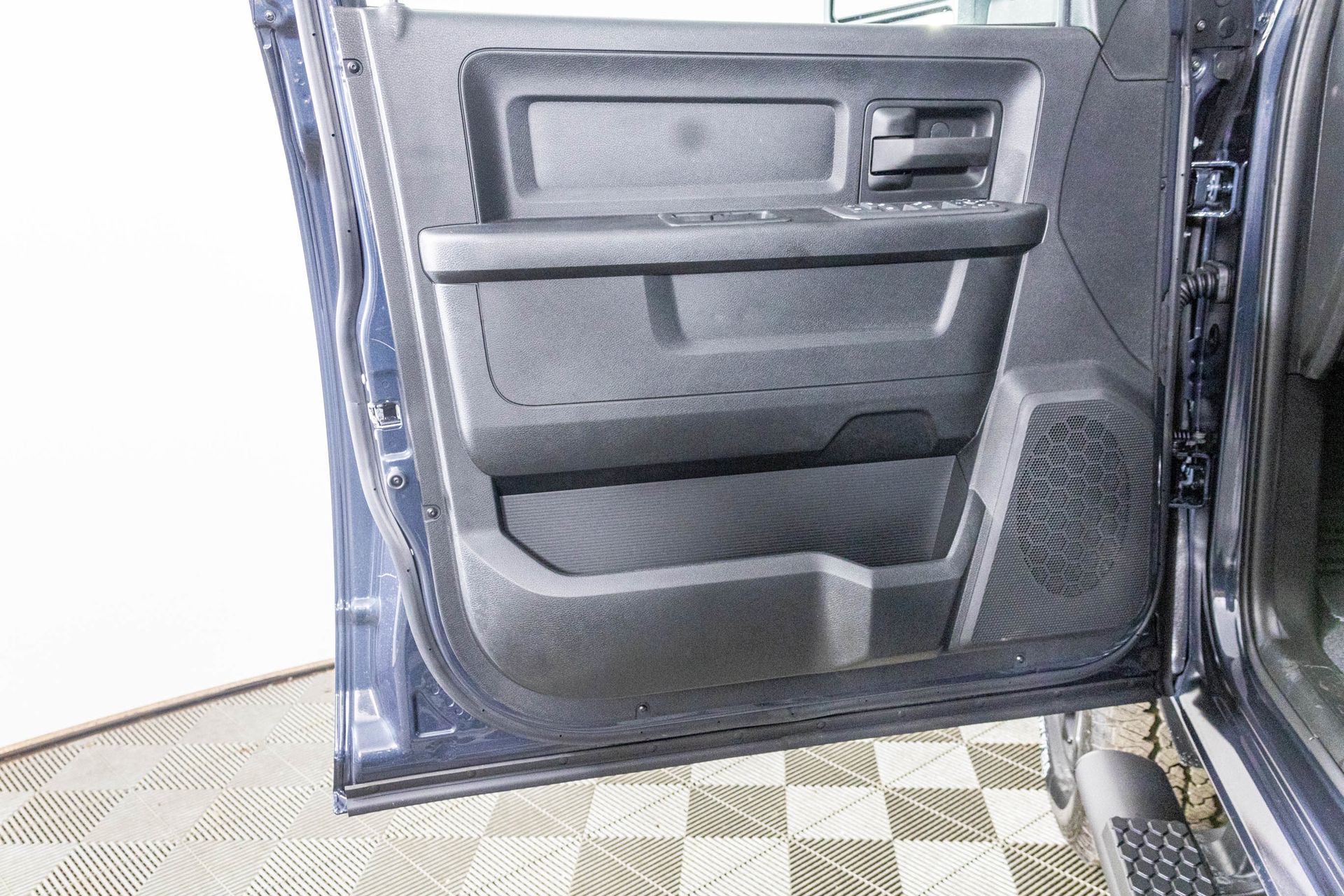 2026 RAM 2500 - Image 14