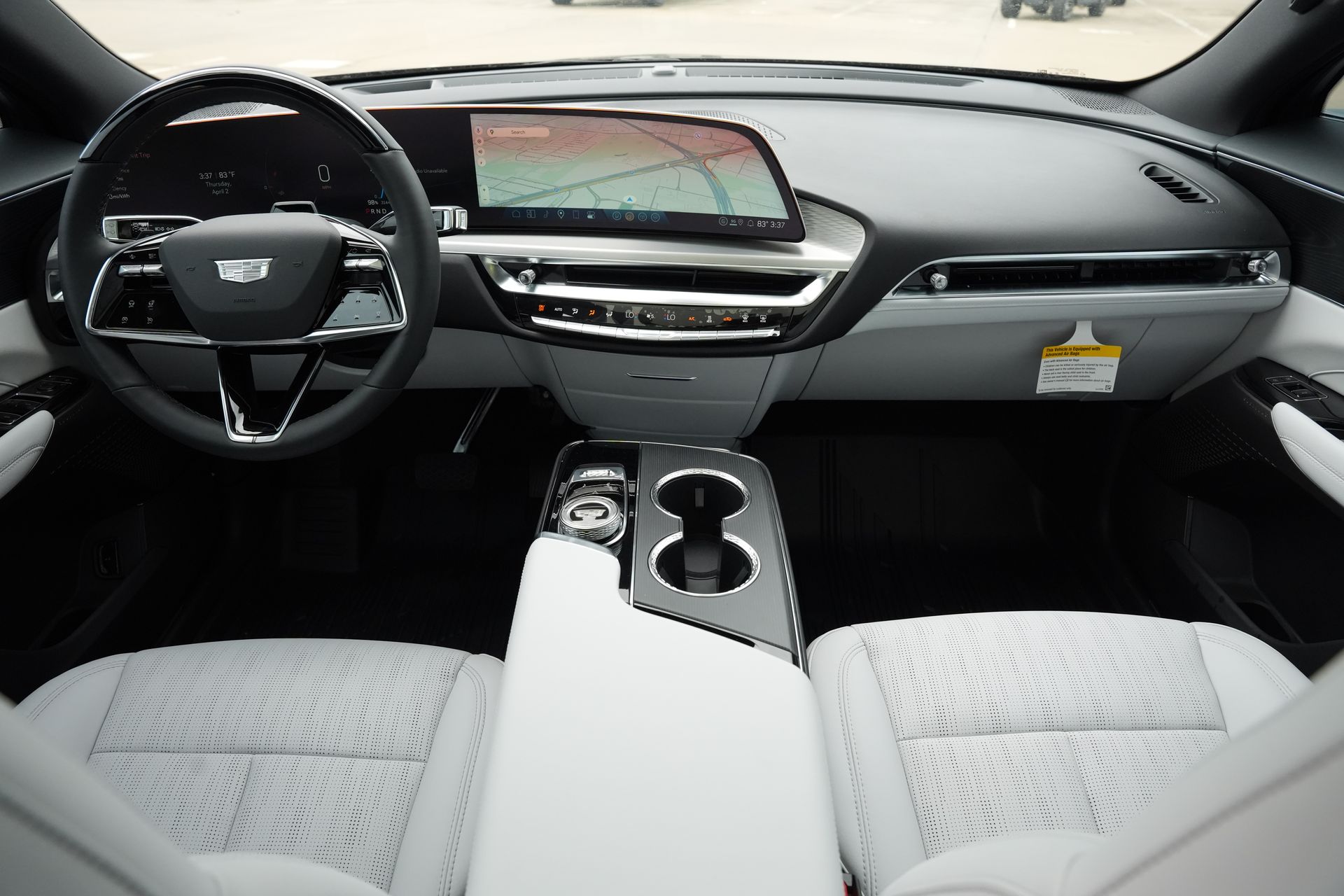 View vehicle photo 7