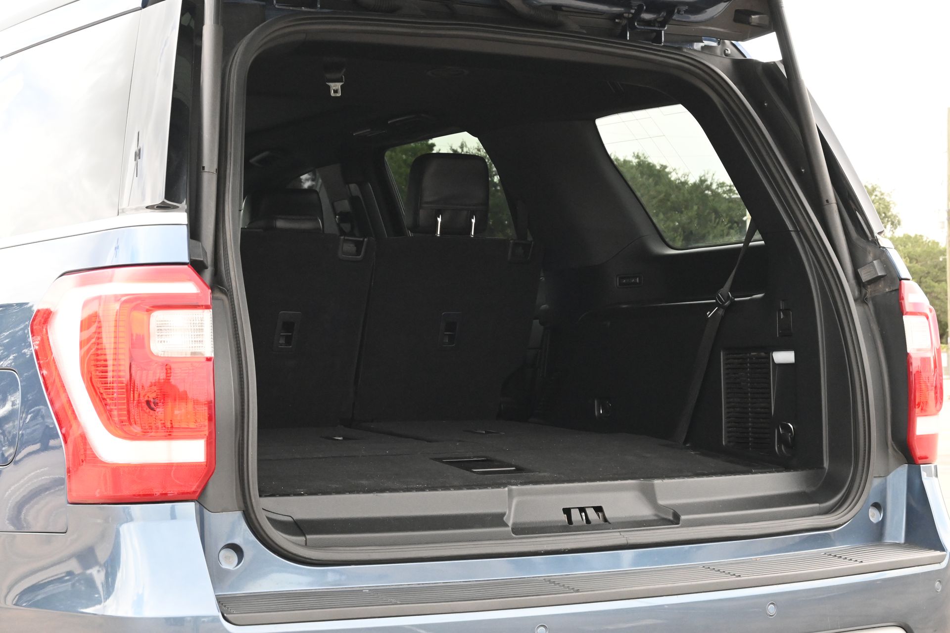 2020 Ford Expedition XLT Blue at Cook Ford