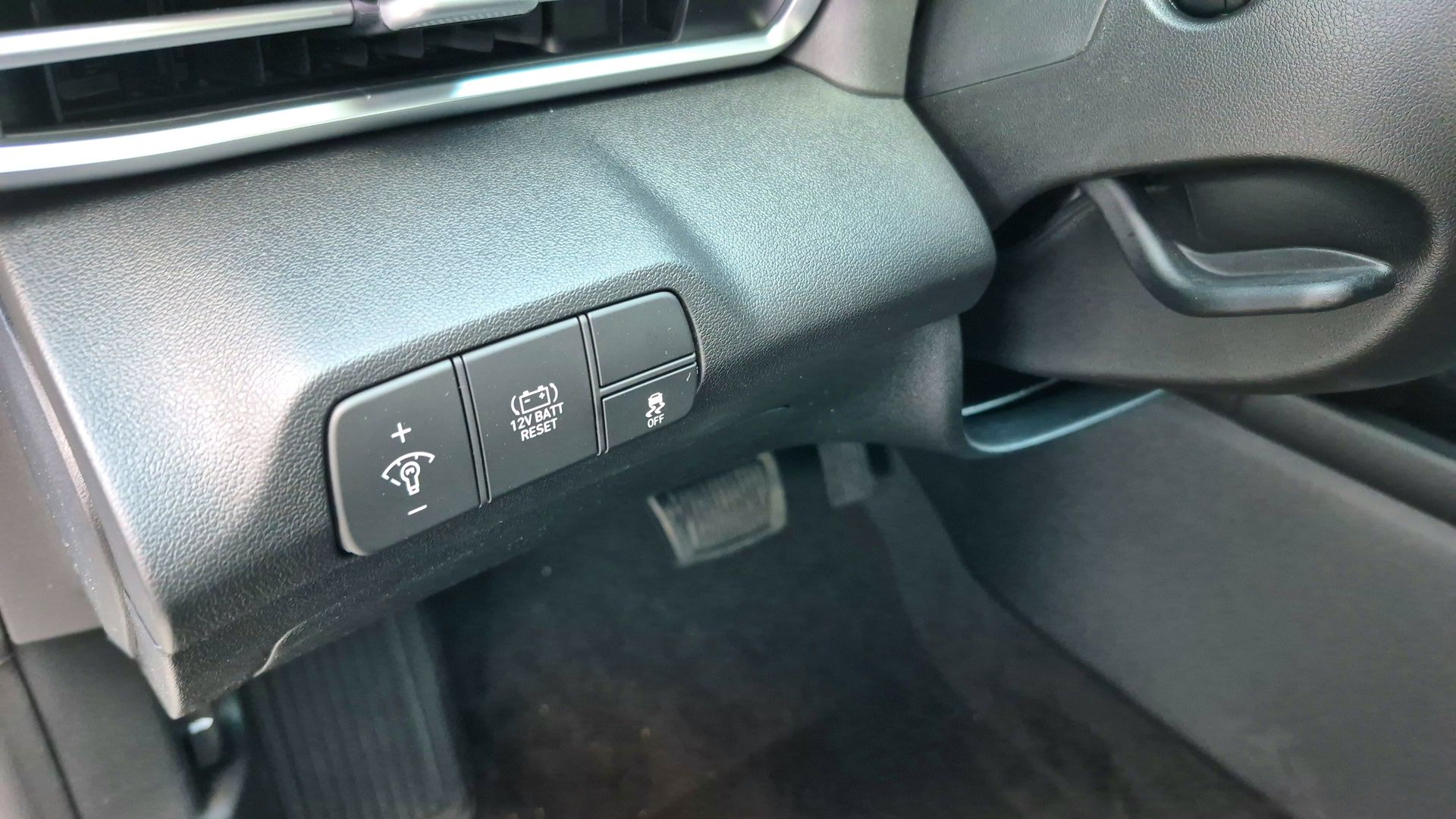 2026 Hyundai Elantra Hybrid