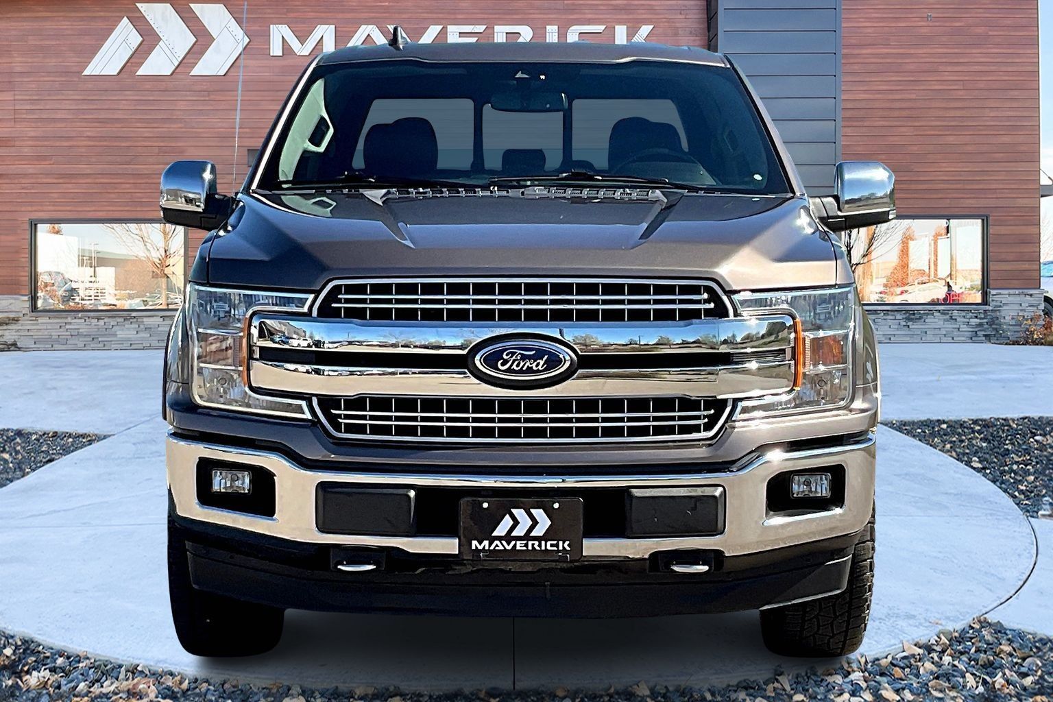 View vehicle photo 2