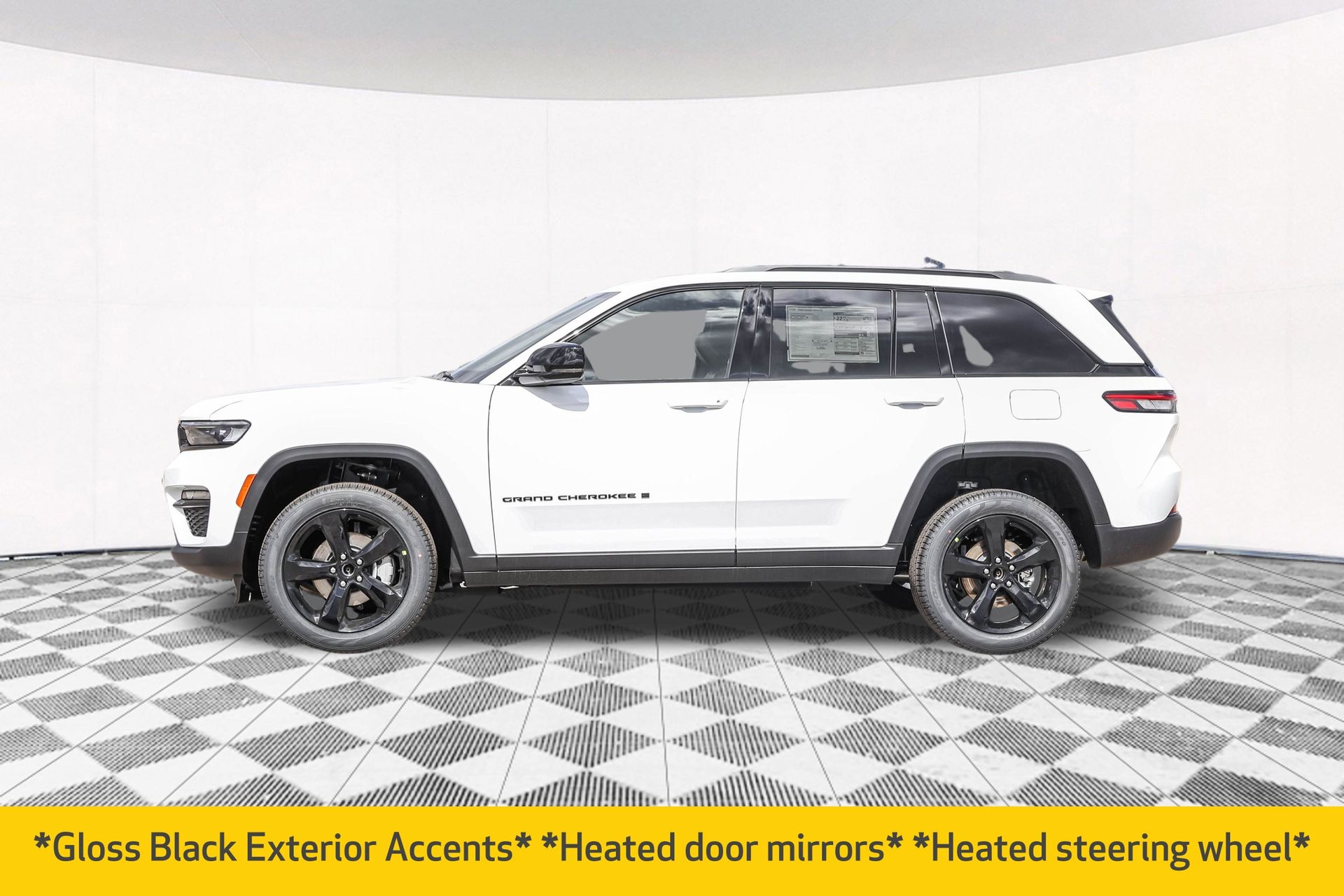 2025 JEEP GRAND CHEROKEE - Image 9