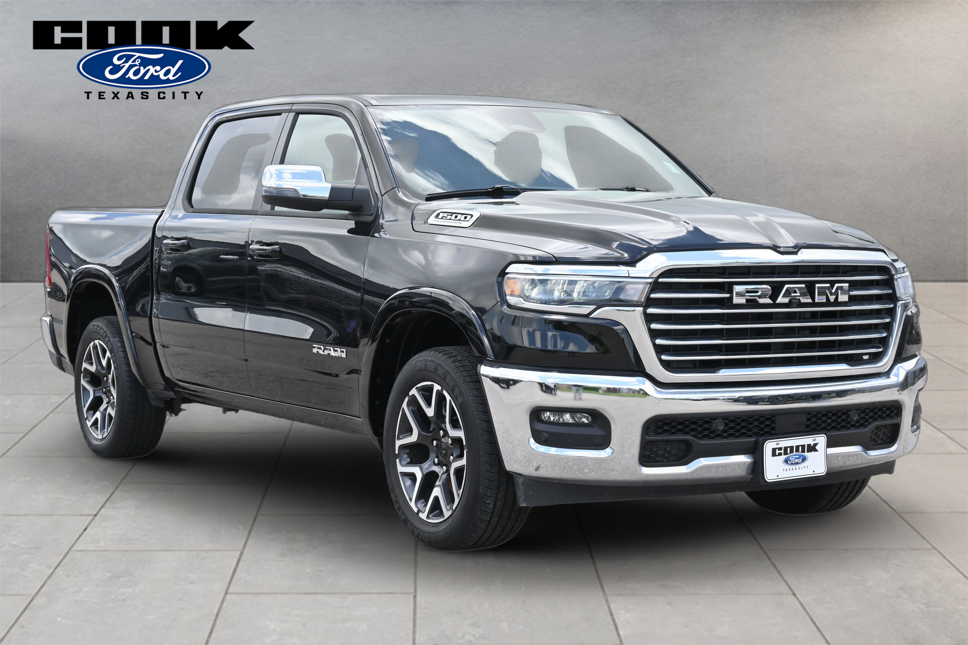 2026 Ram 1500 Laramie Black at Shottenkirk Kia Fort Bend