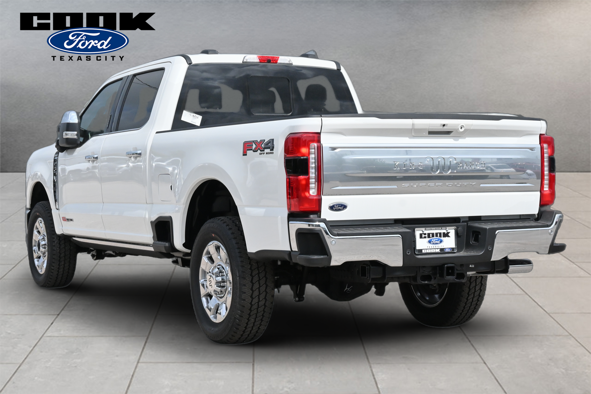 2026 Ford F-250SD King Ranch White at EAG Ford Navasota