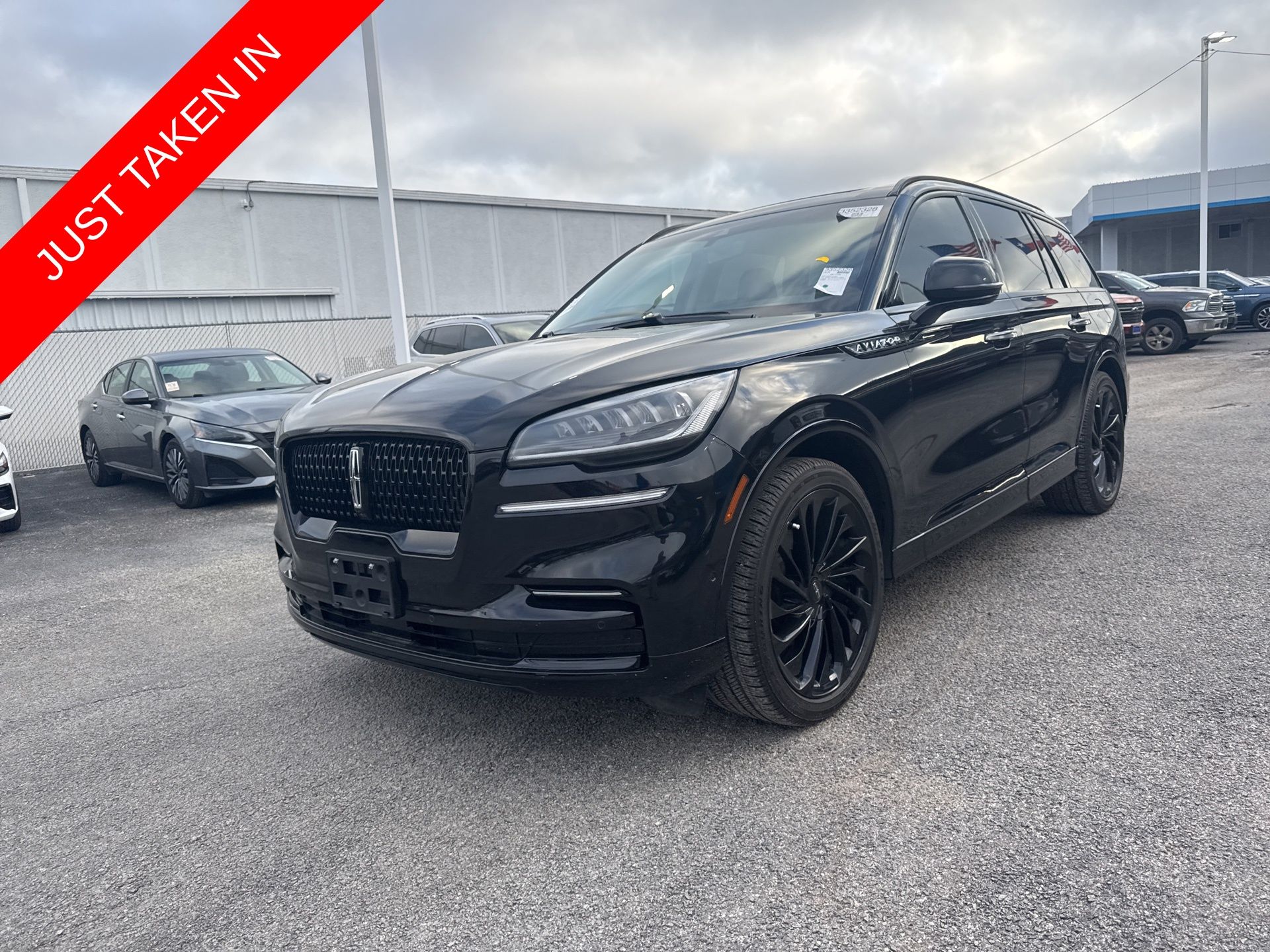 2023 Lincoln Aviator