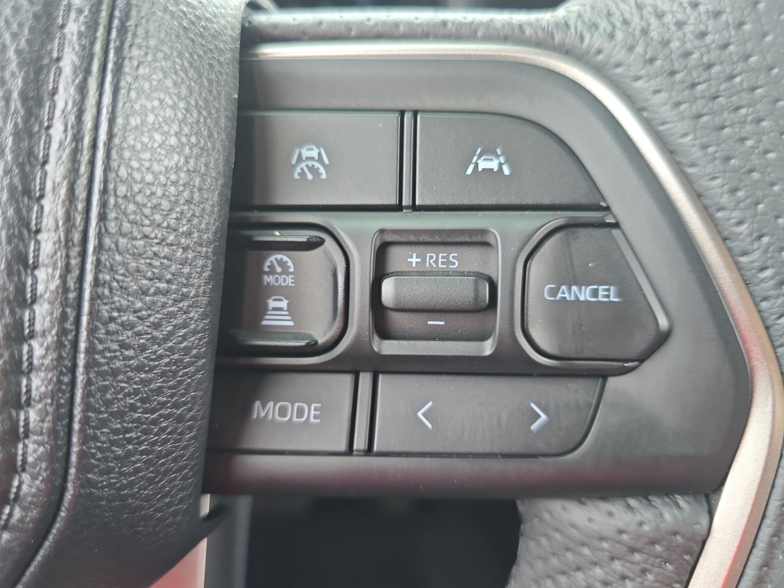 2025 Toyota Tacoma TRD Off Road - Photo 17