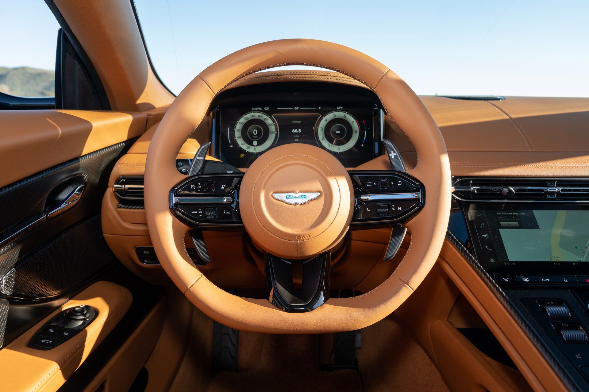 2026 Aston Martin DB12 Base - Photo 20