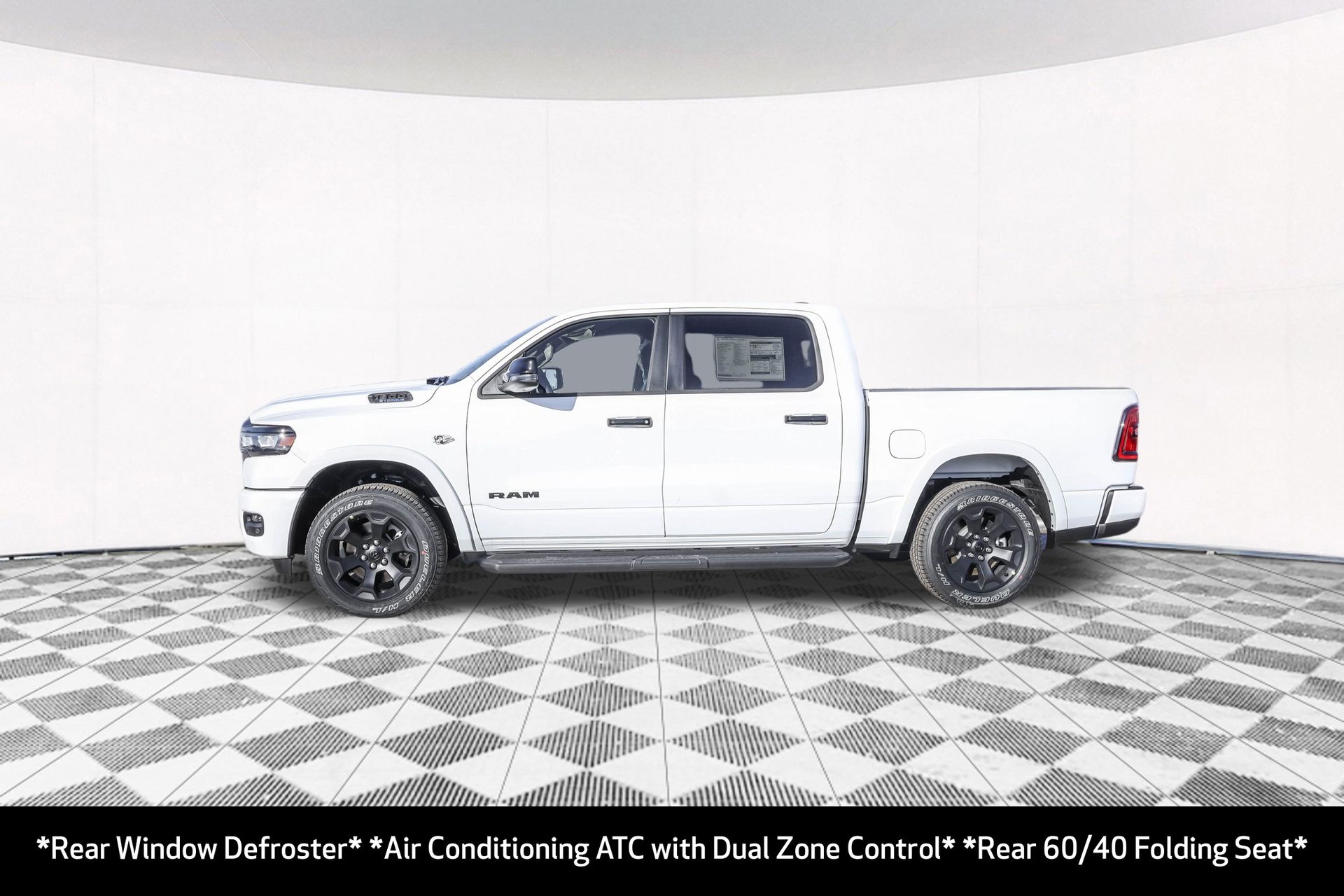 2026 RAM 1500 - Image 7