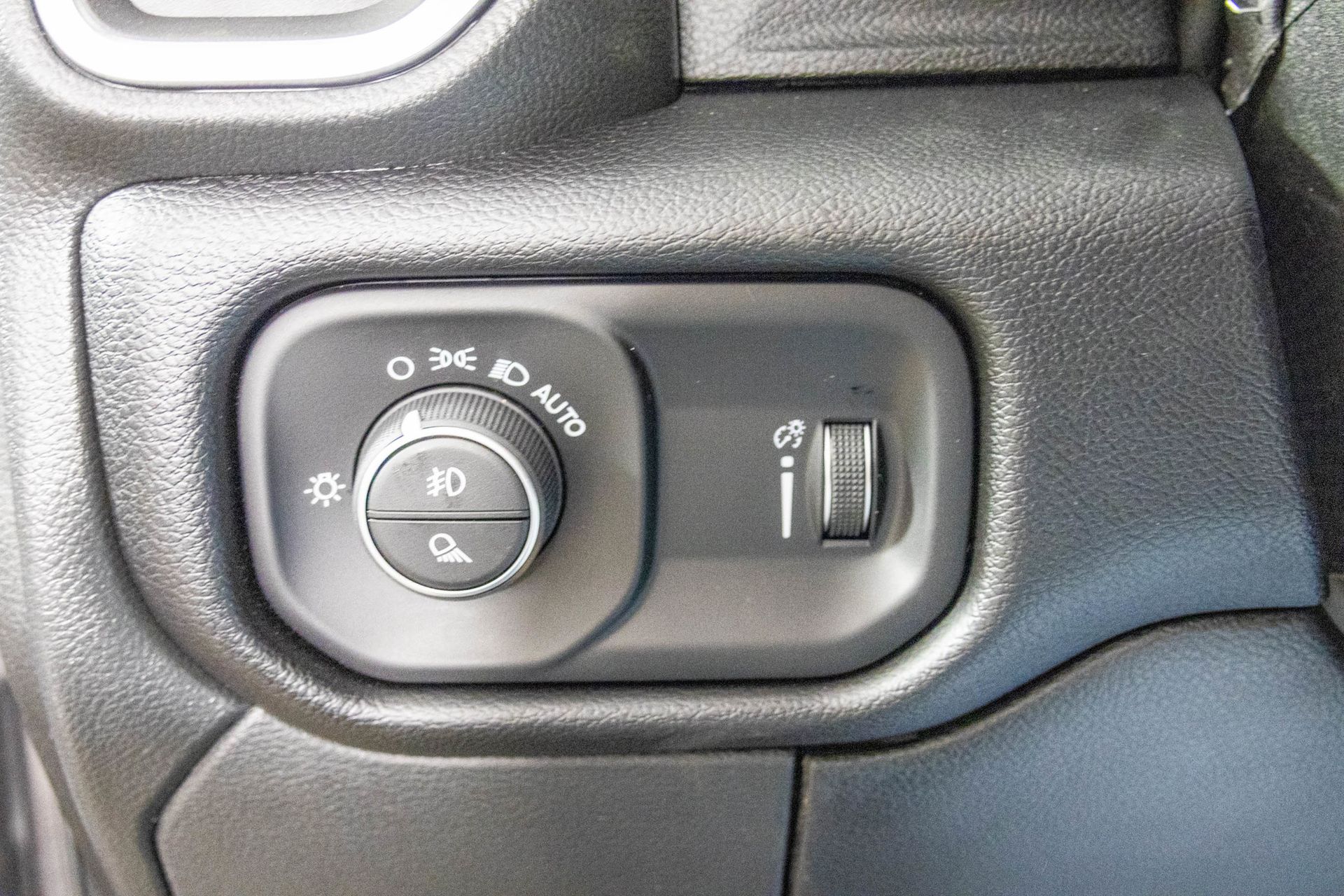 2026 RAM 2500 - Image 18