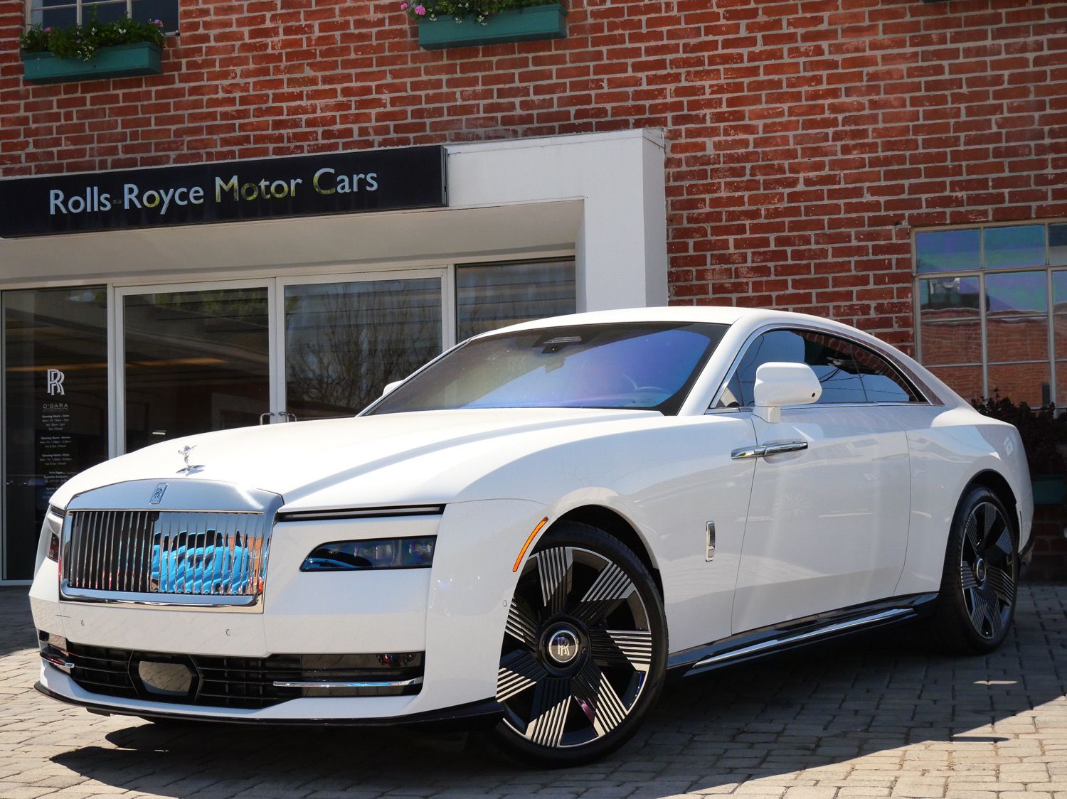 Arctic White 2024 Rolls-Royce Spectre AWD Coupe All-Wheel Drive 1-Speed Automatic
