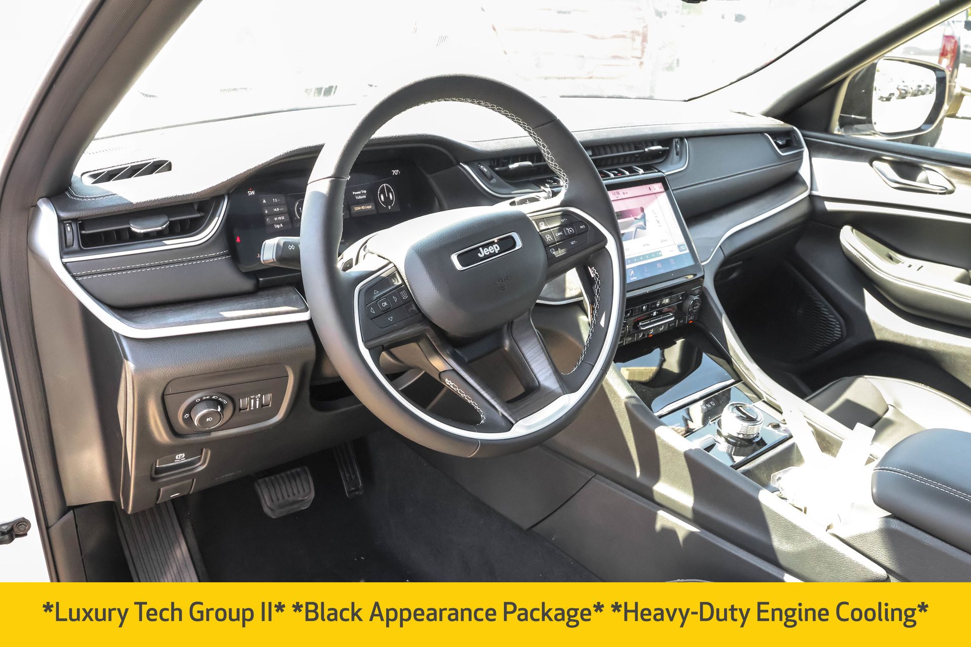 2025 JEEP GRAND CHEROKEE - Image 4