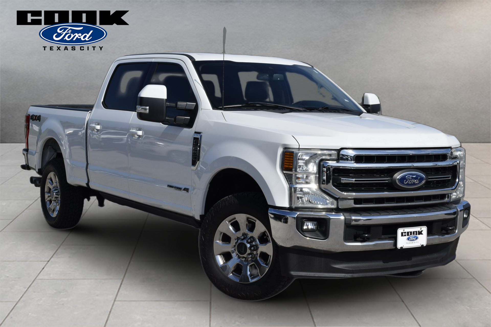 2021 Ford F-250SD Lariat White at Autostrade